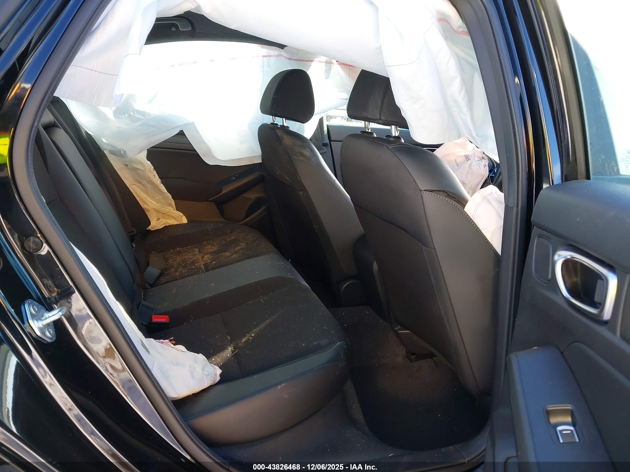 HONDA CIVIC image 8