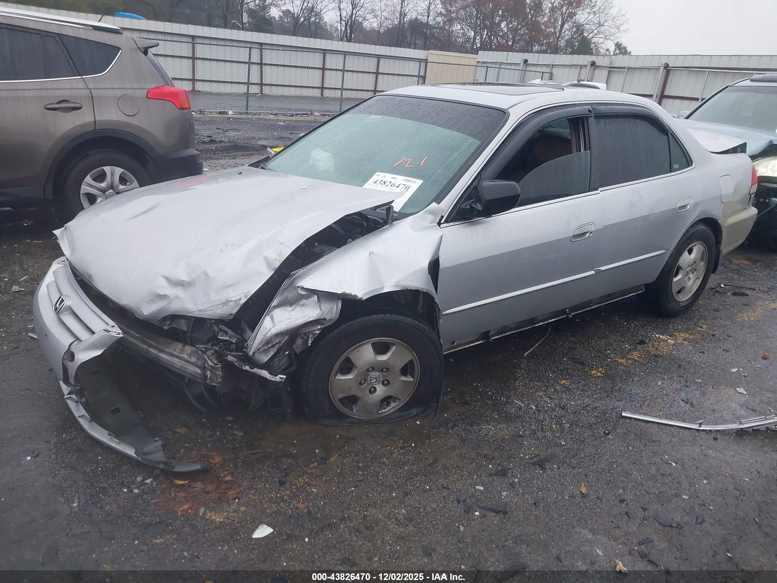 HONDA ACCORD image 2