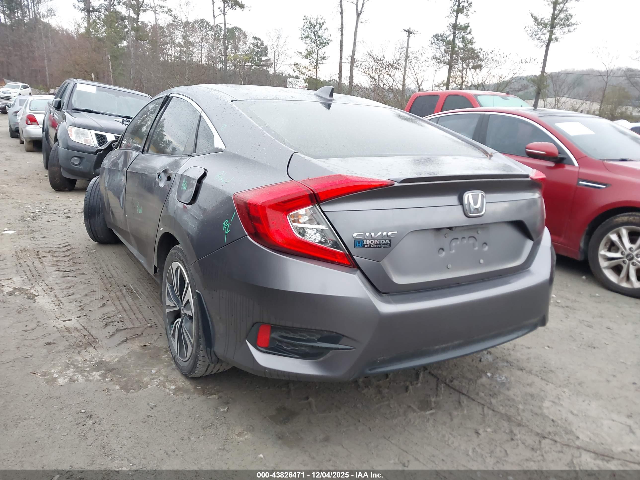 HONDA CIVIC image 3