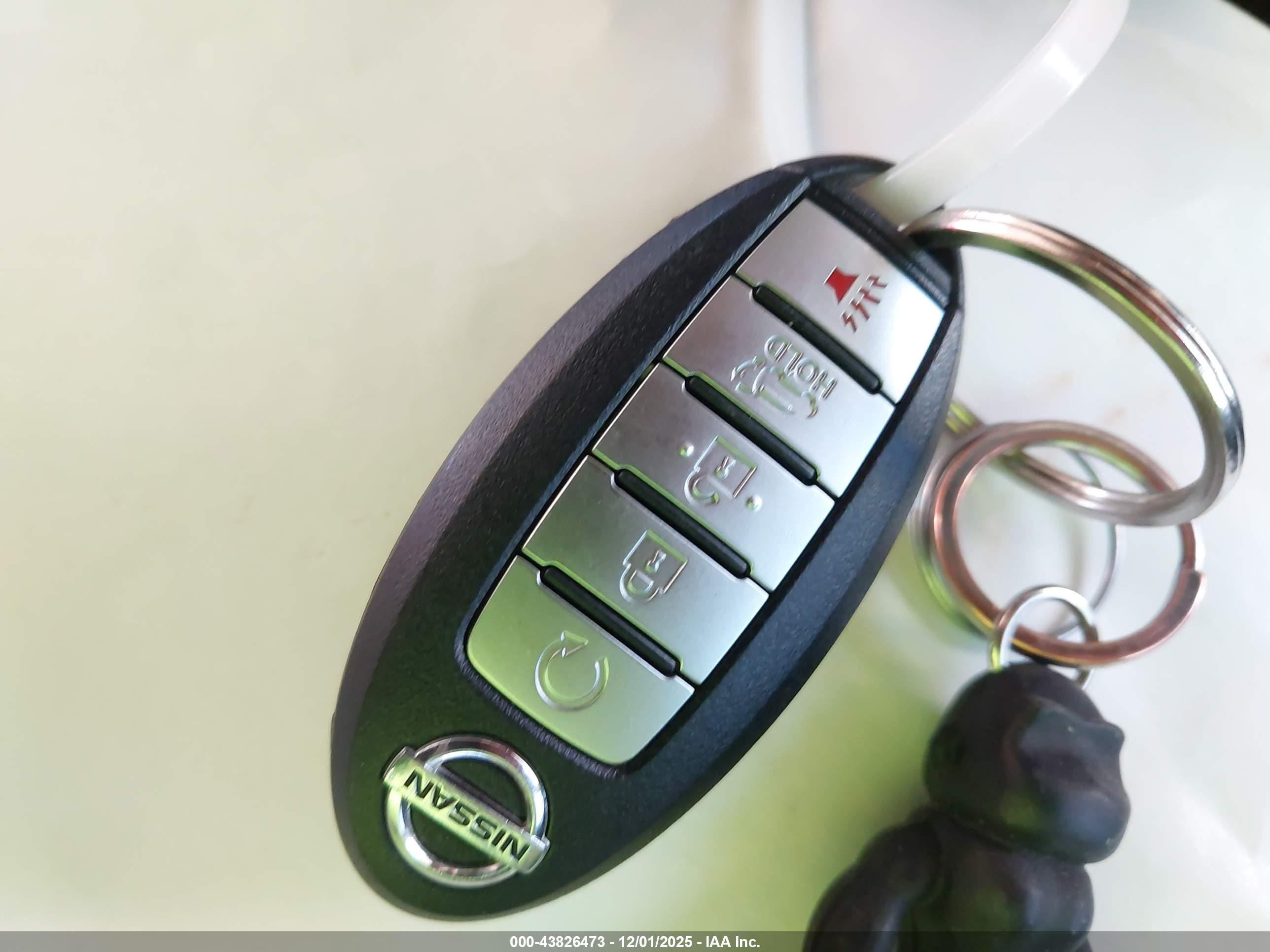 NISSAN PATHFINDER image 11