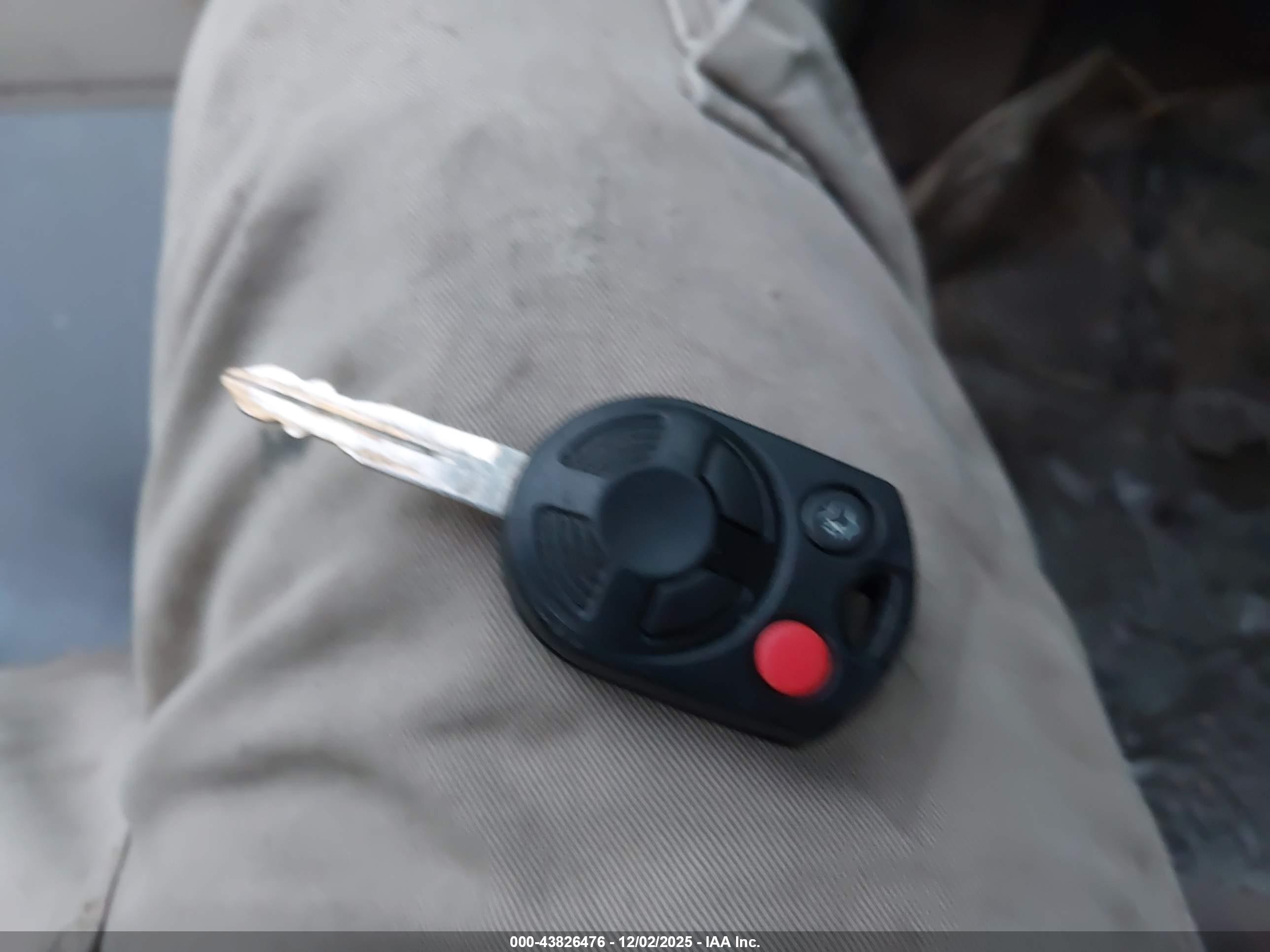 FORD ESCAPE image 11