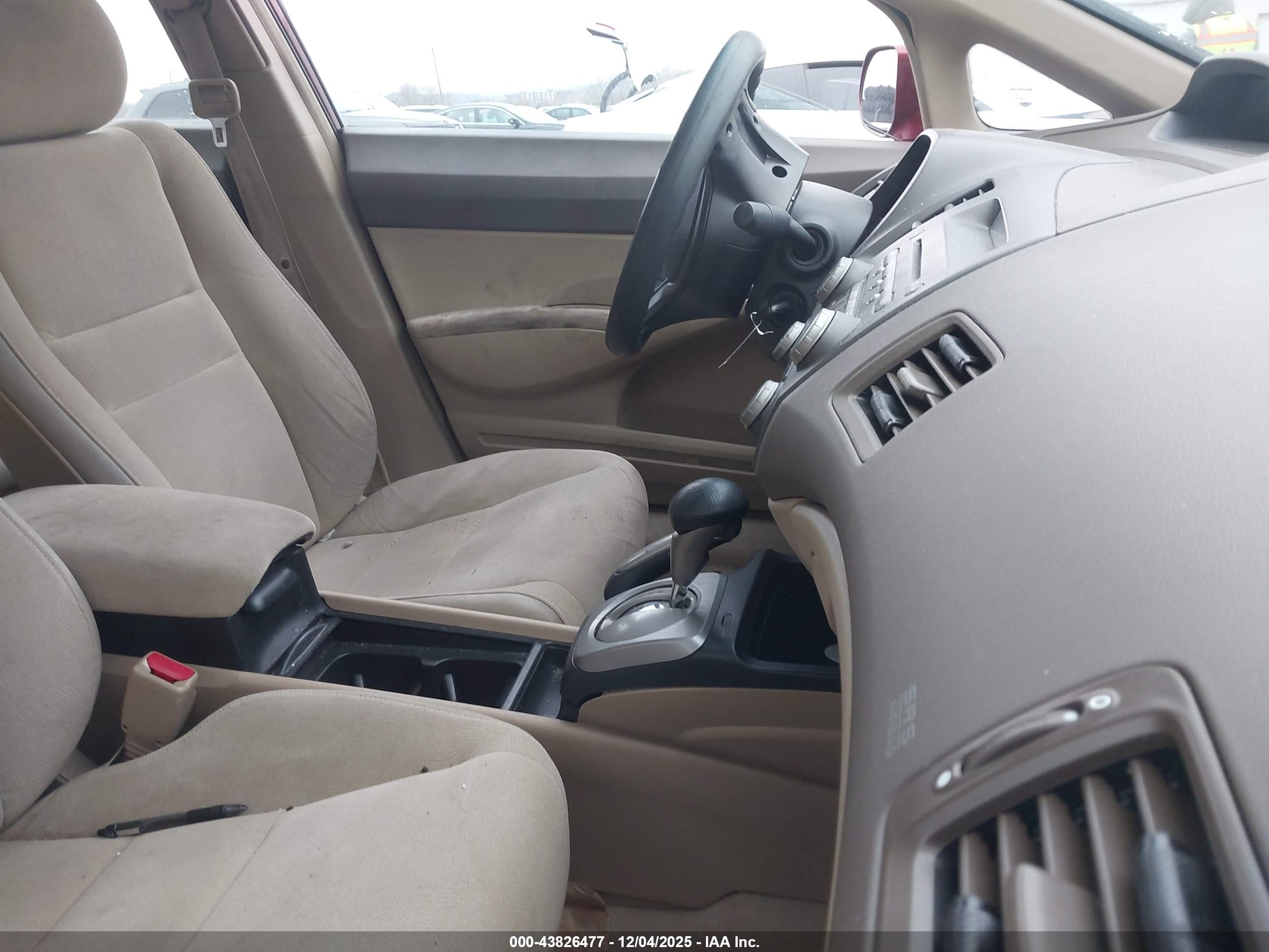 HONDA CIVIC image 5
