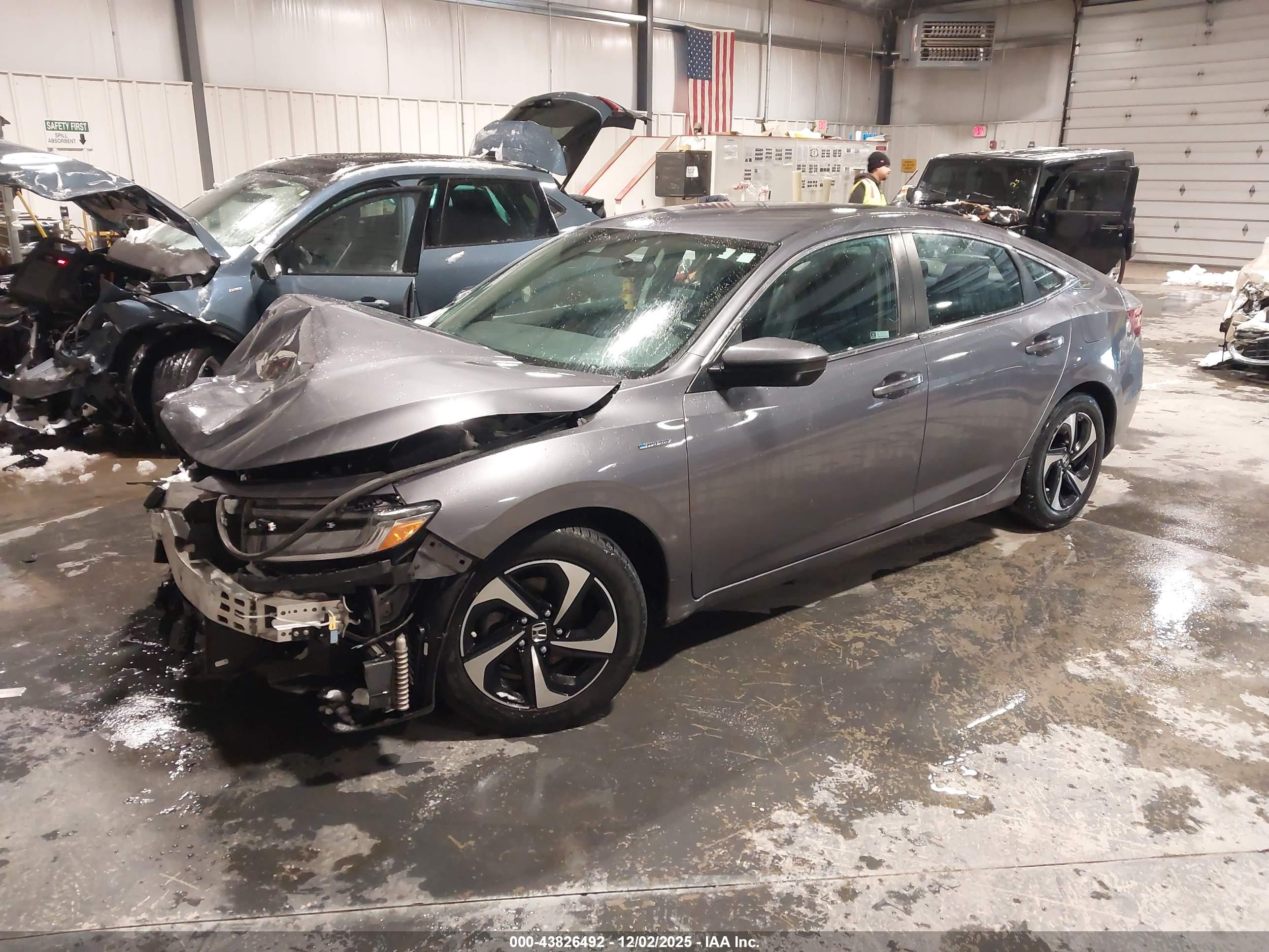 HONDA INSIGHT image 2