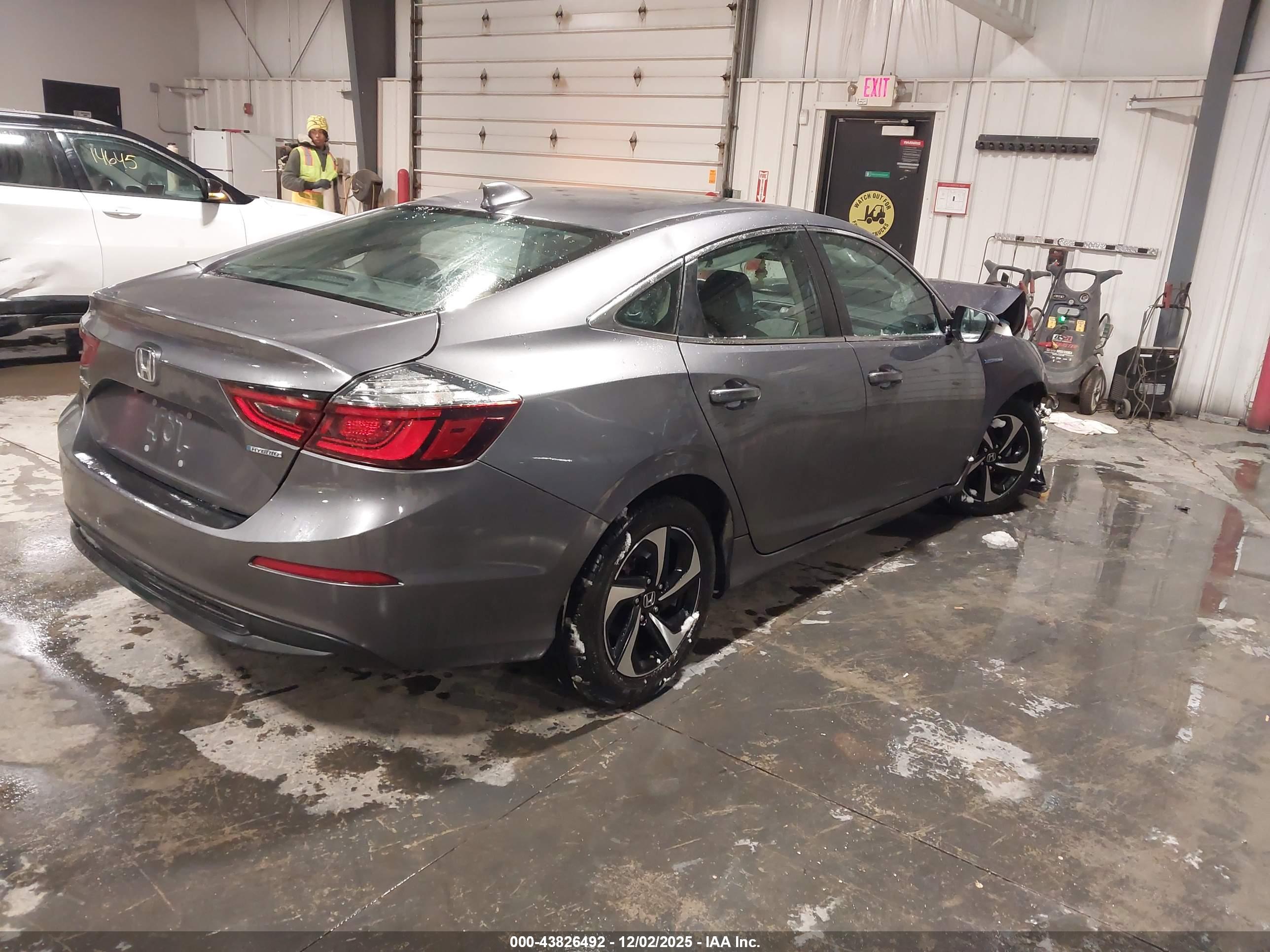 HONDA INSIGHT image 4