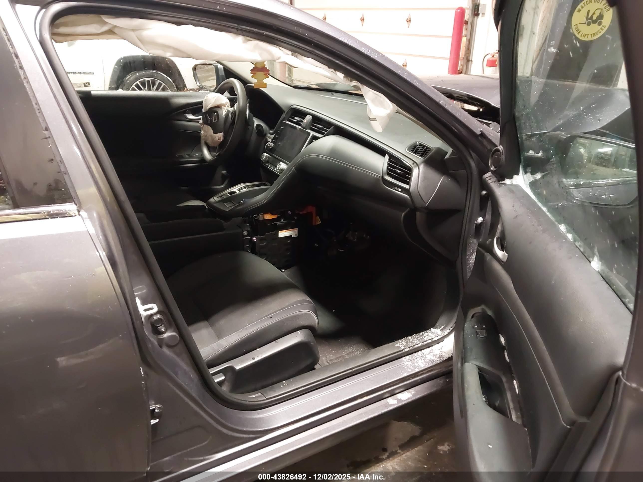 HONDA INSIGHT image 5
