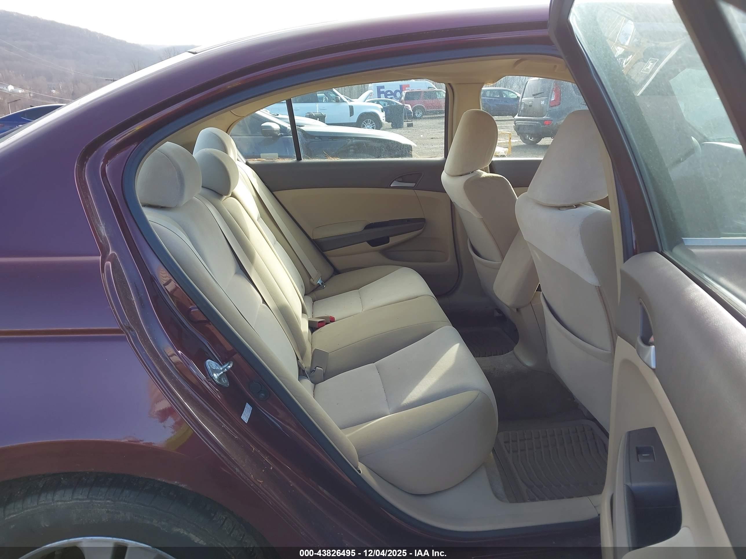HONDA ACCORD image 8