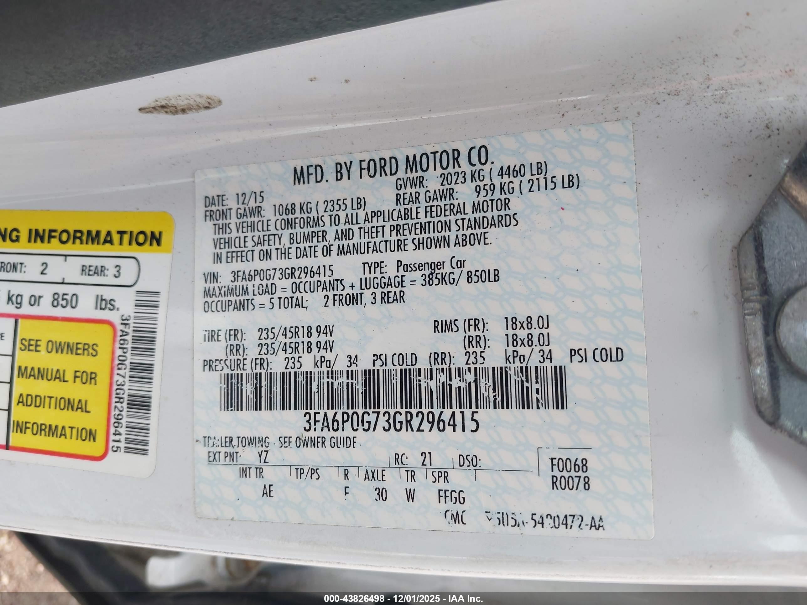 FORD FUSION image 9