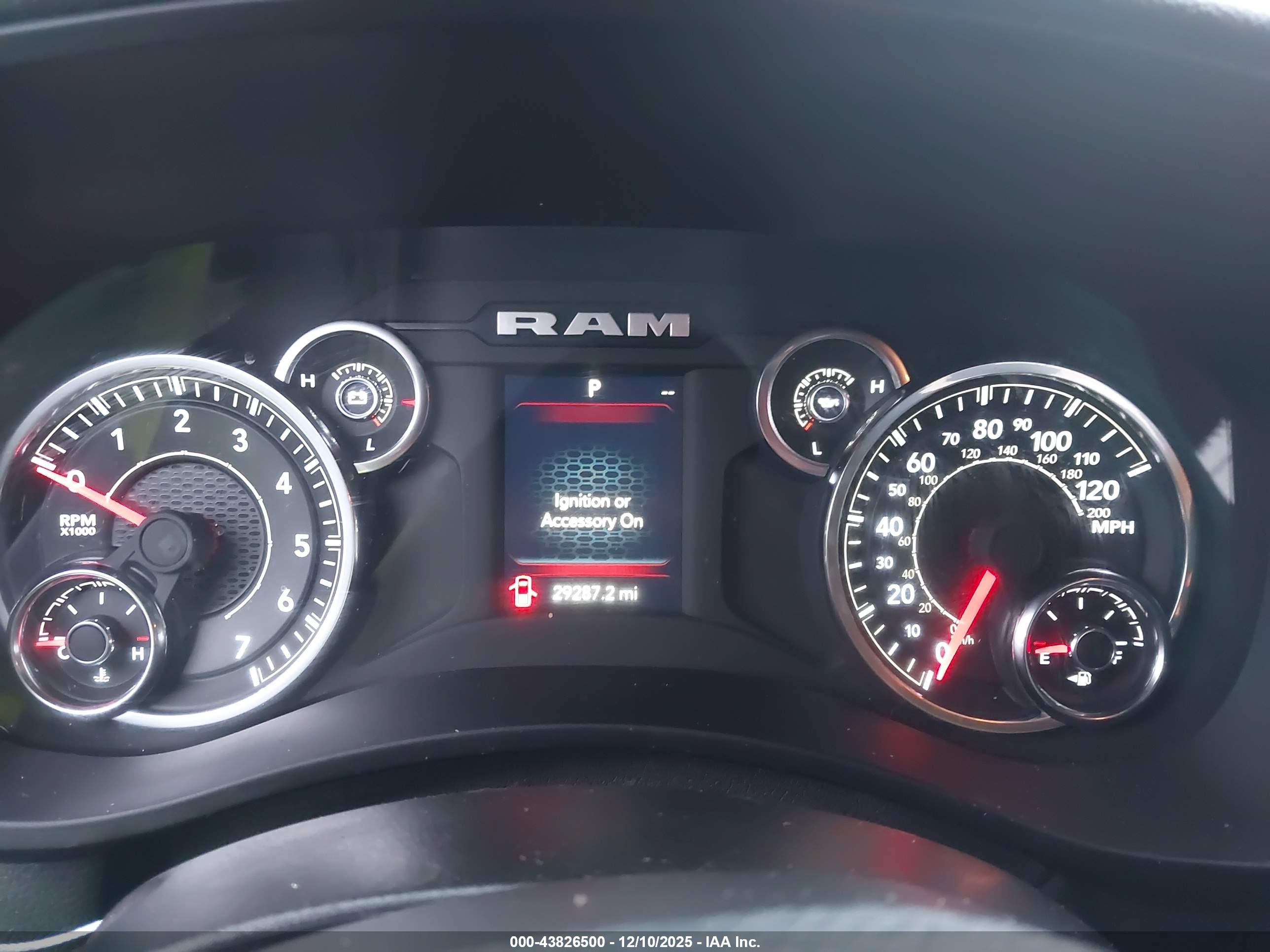 RAM 2500 image 7