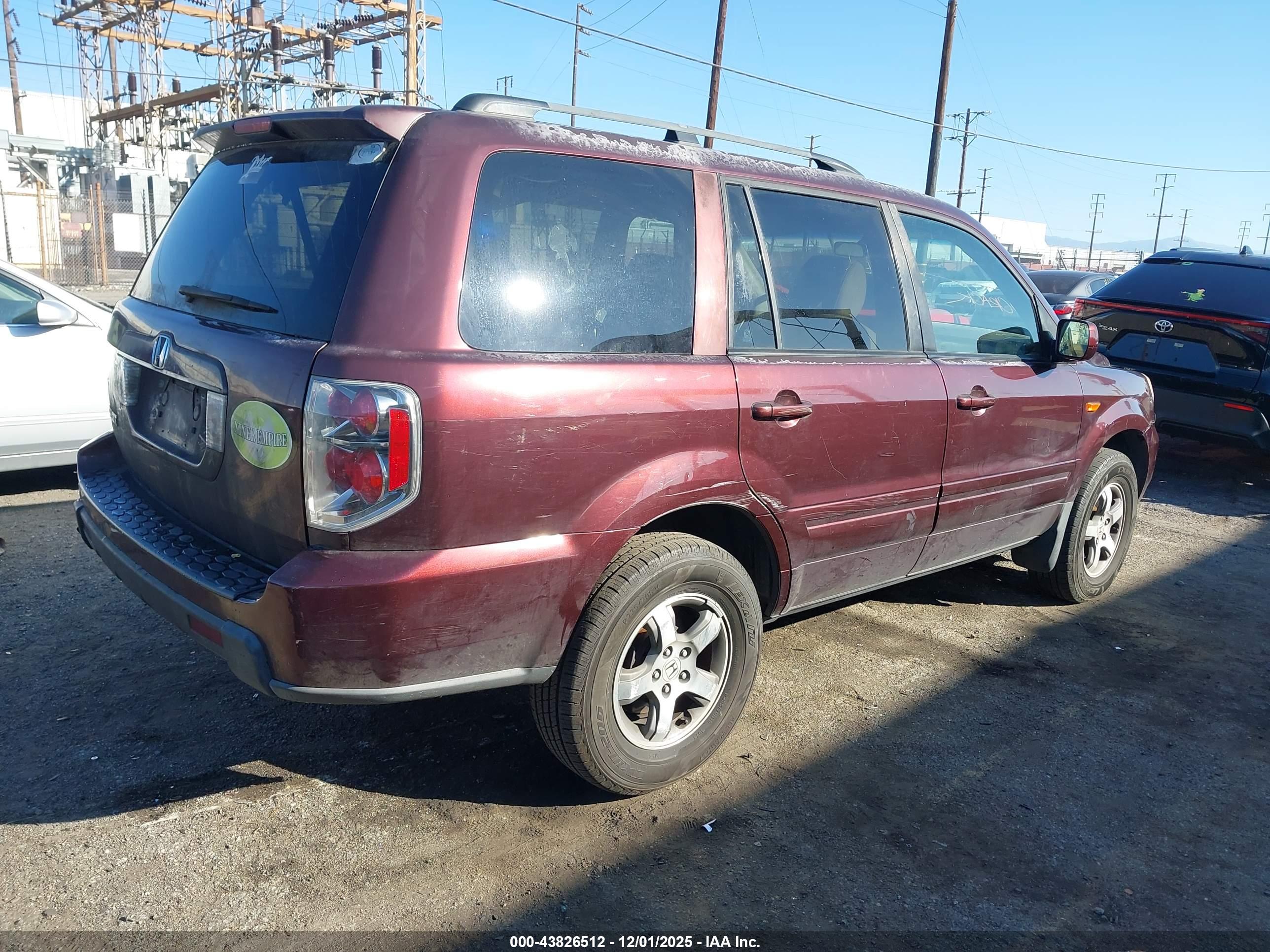 HONDA PILOT image 4