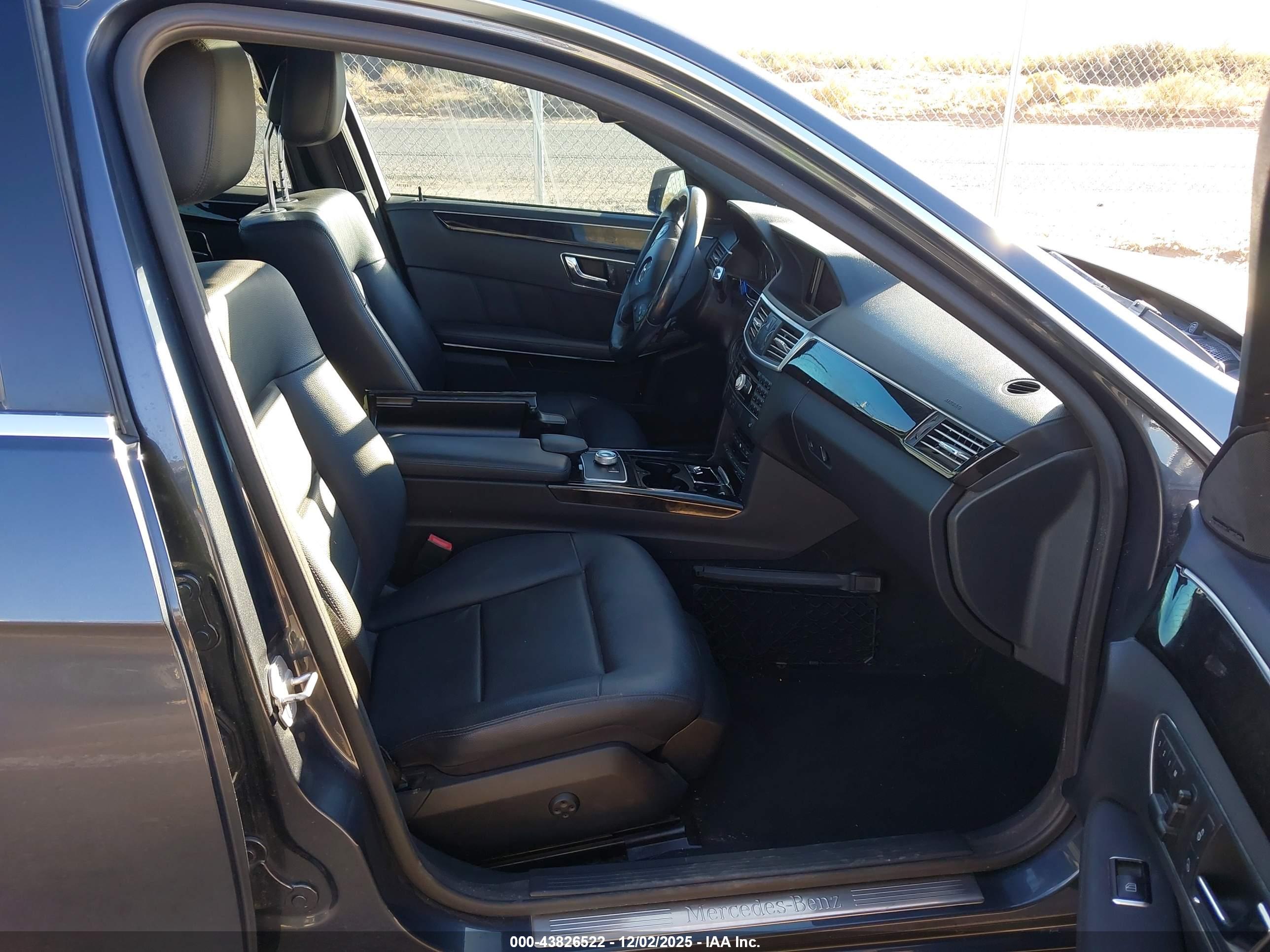 MERCEDES-BENZ E image 5