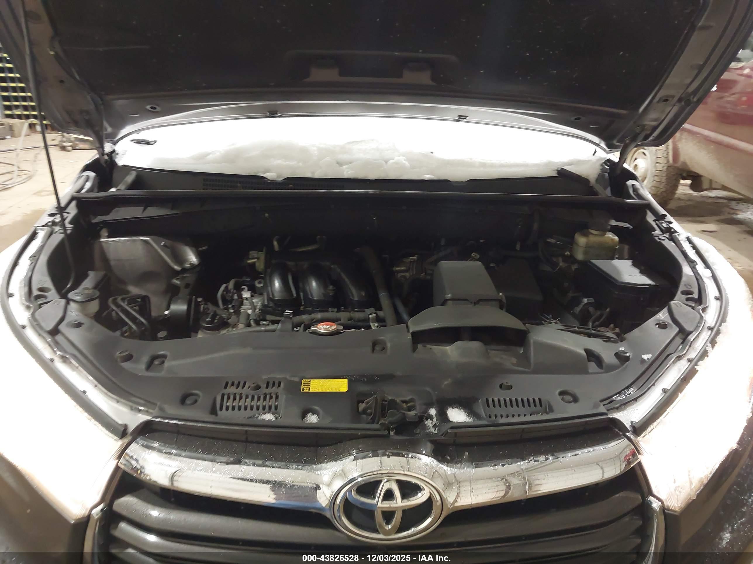 TOYOTA HIGHLANDER image 10
