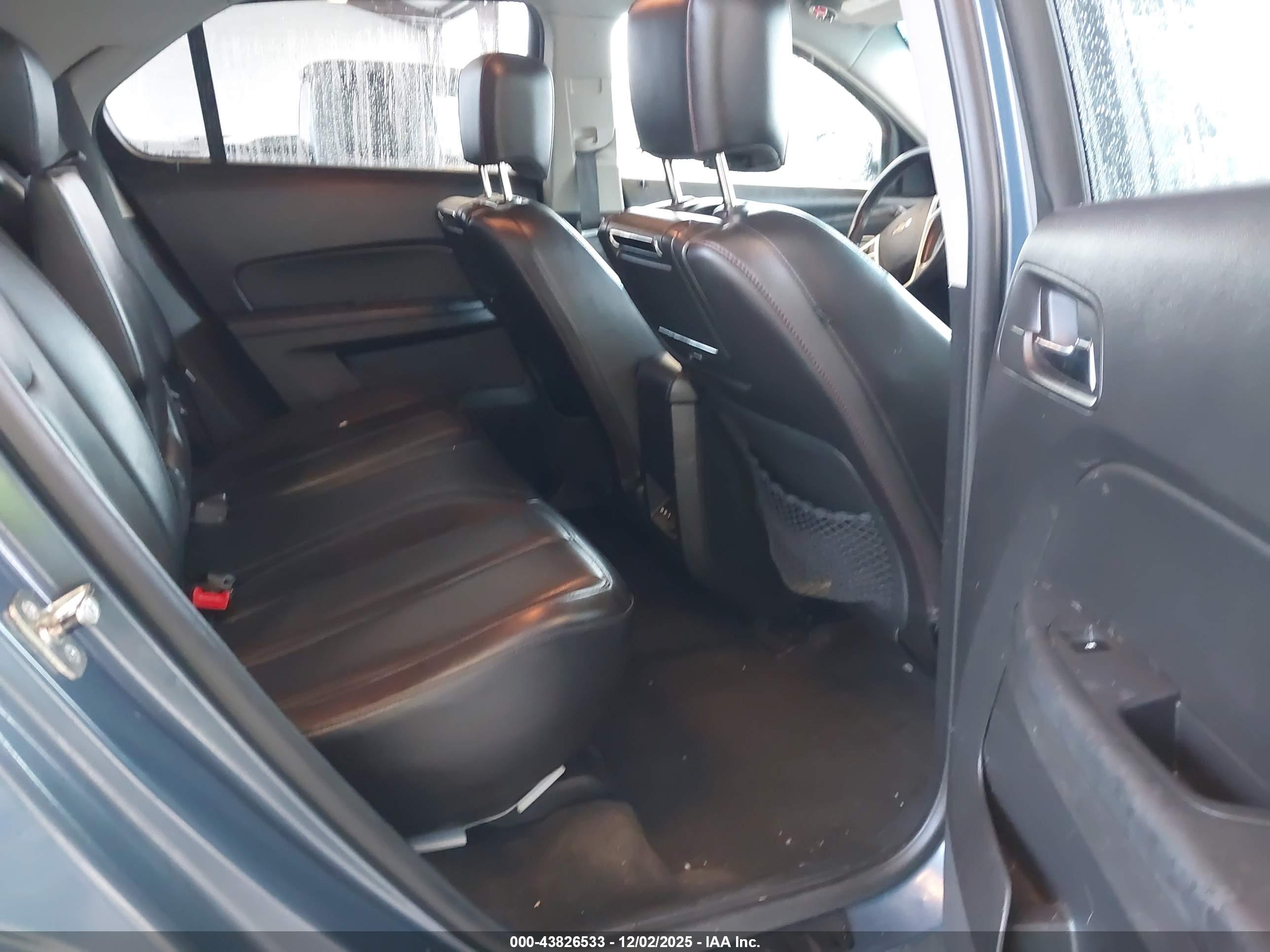 CHEVROLET EQUINOX image 8
