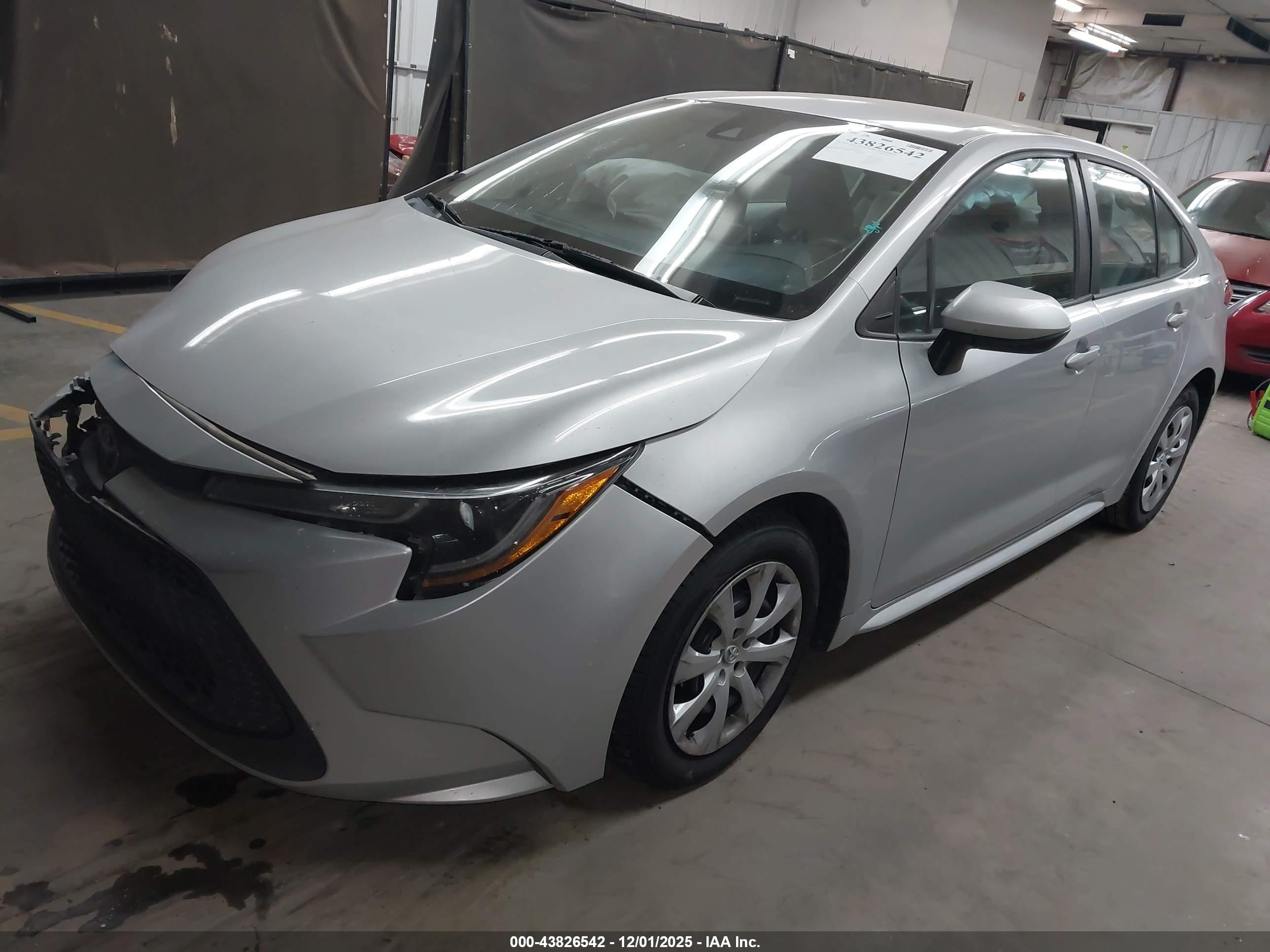 TOYOTA COROLLA image 2