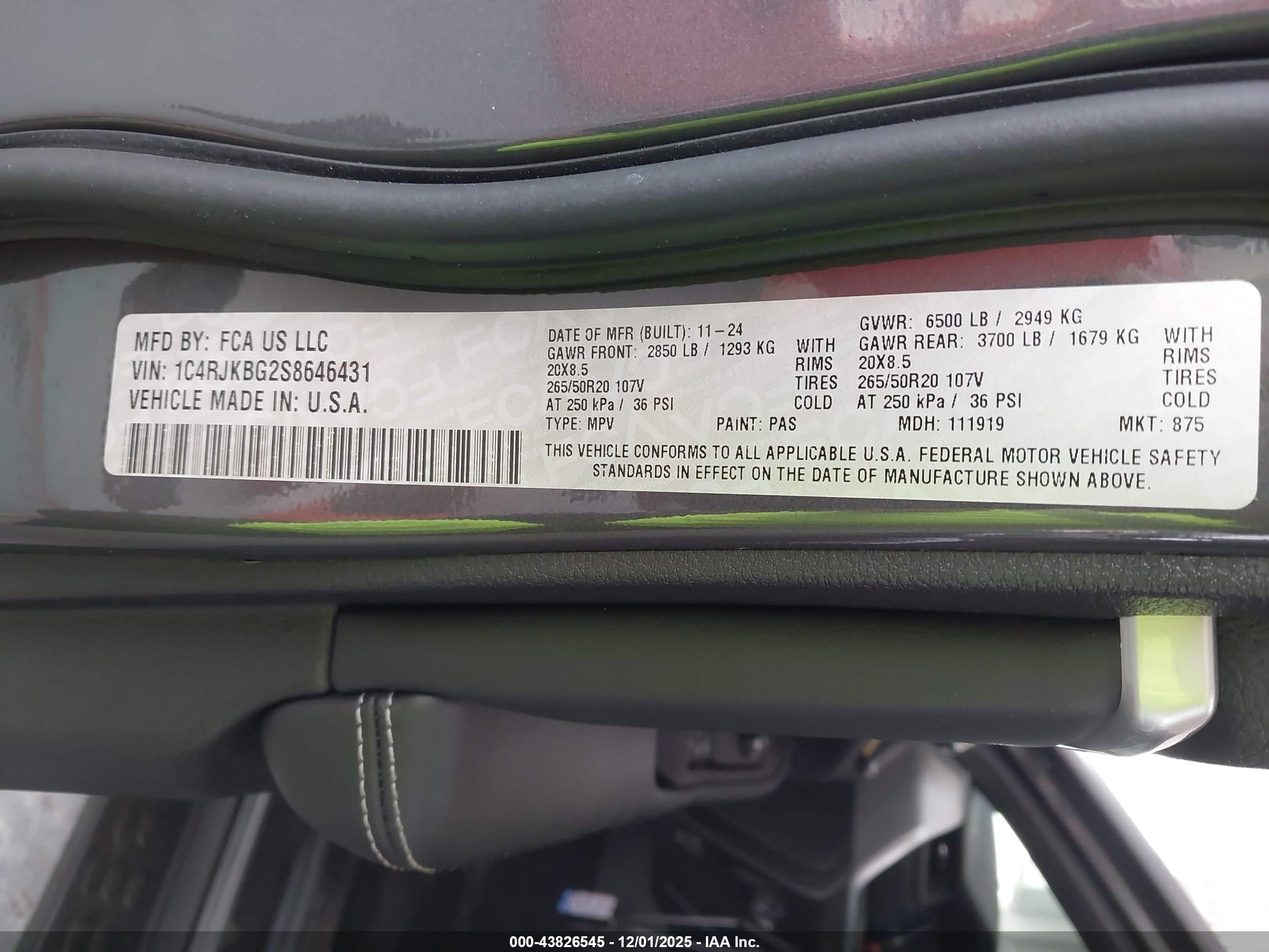 JEEP GRAND image 9