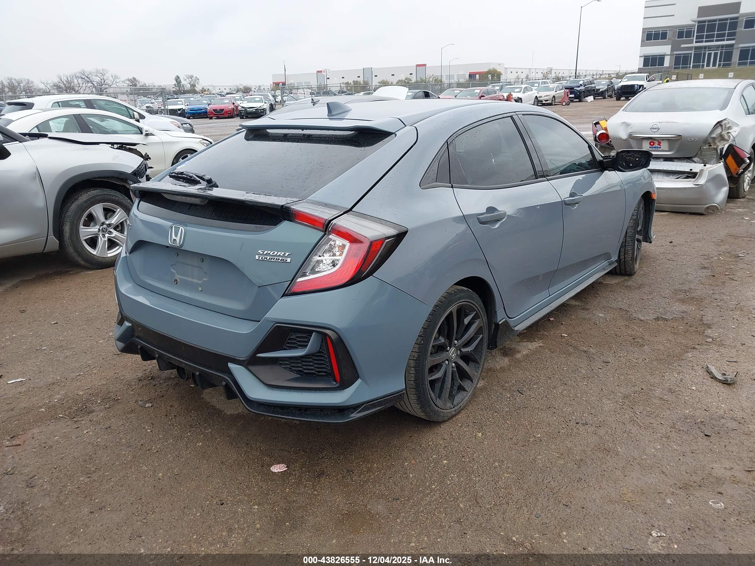 HONDA CIVIC image 4