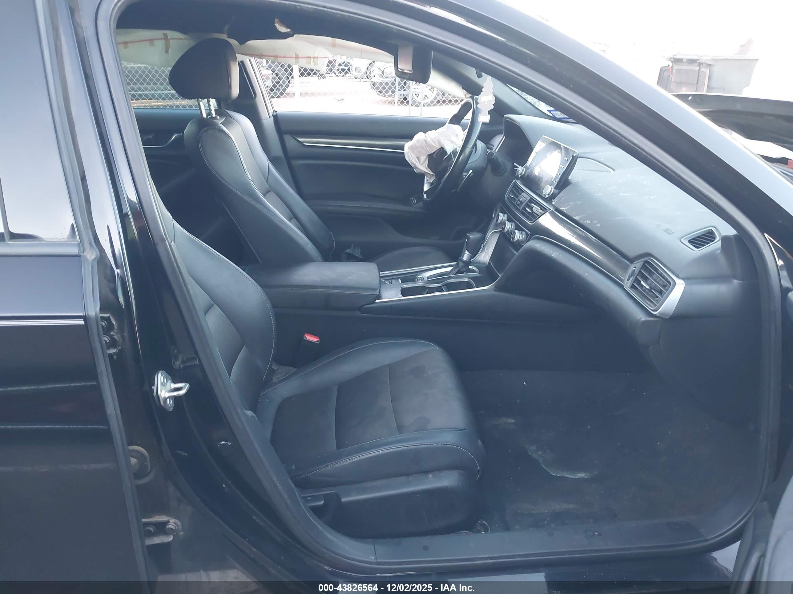 HONDA ACCORD image 5