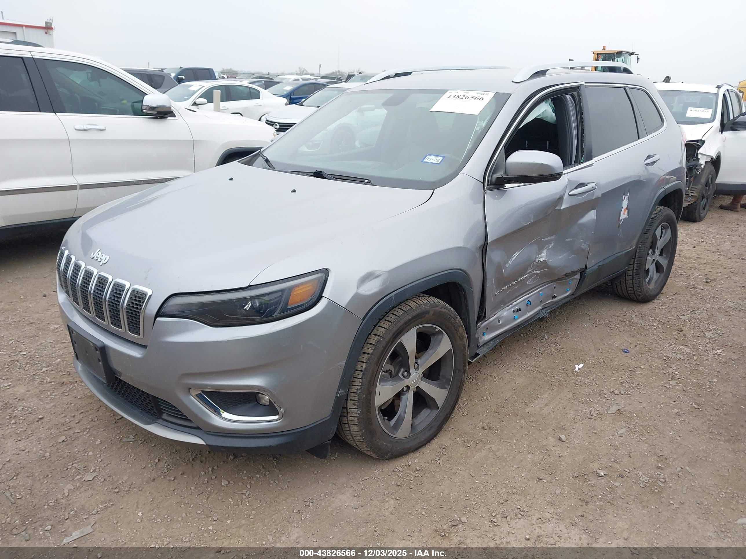 JEEP CHEROKEE image 2