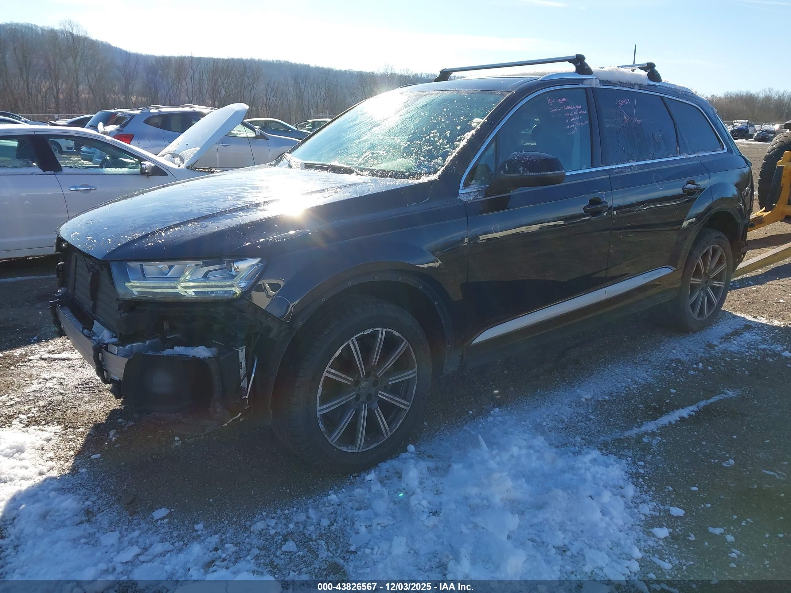 AUDI Q7 image 2