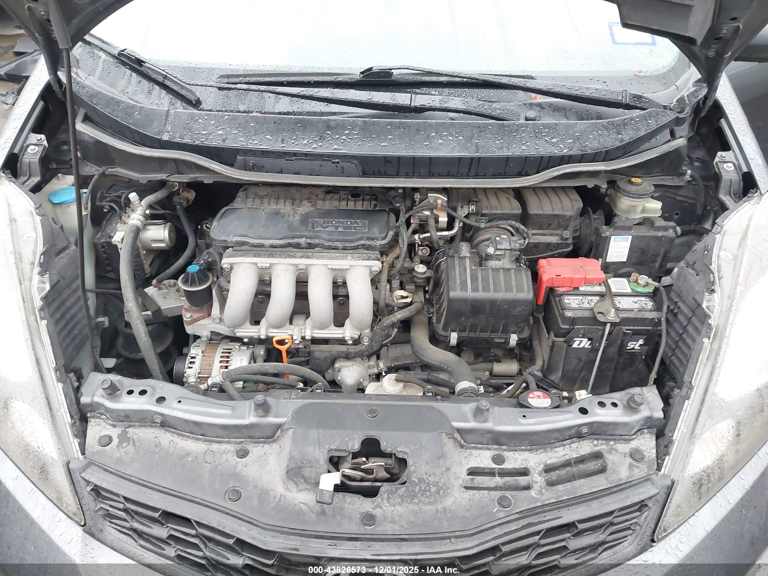 HONDA FIT image 10