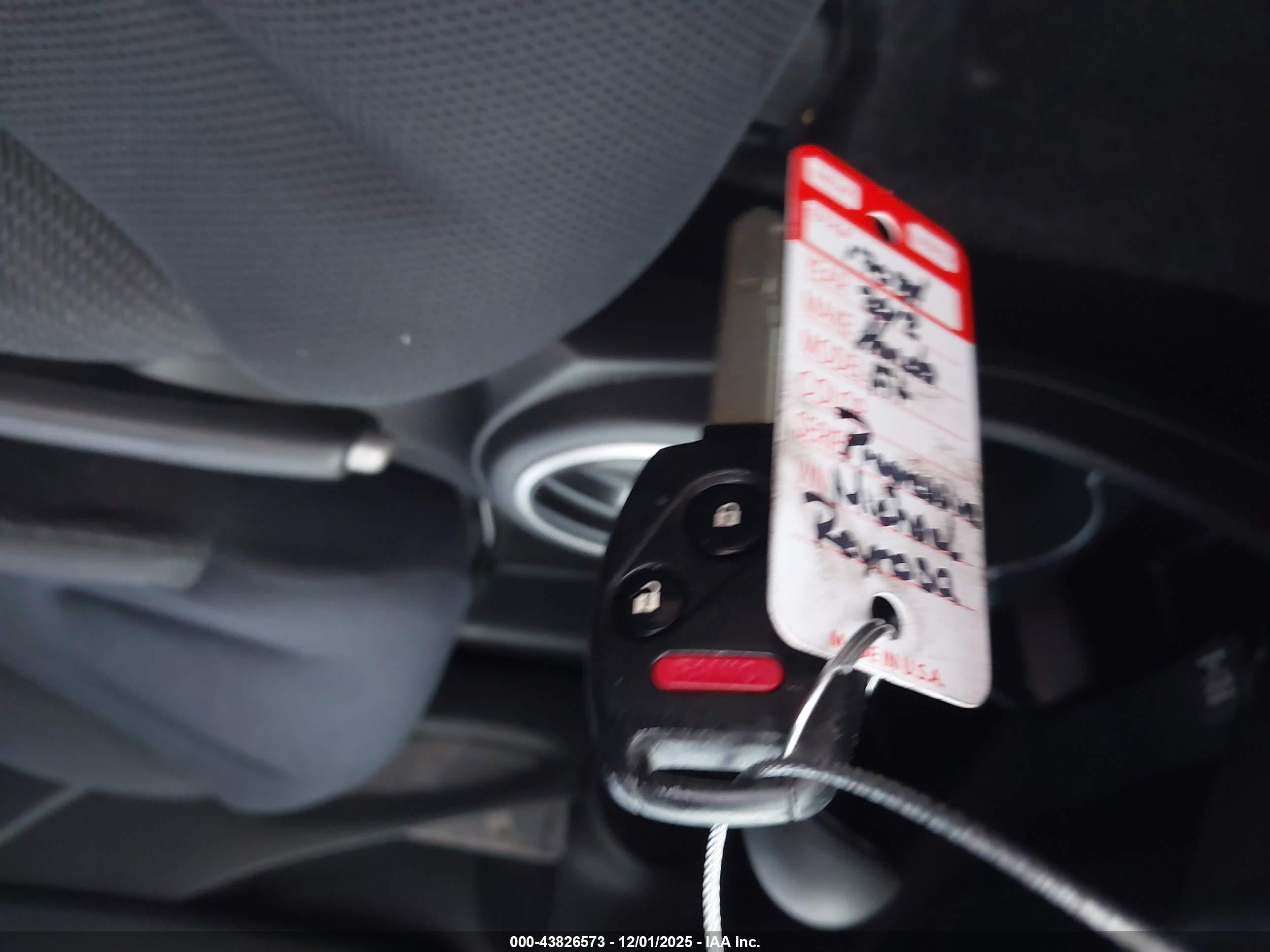 HONDA FIT image 11