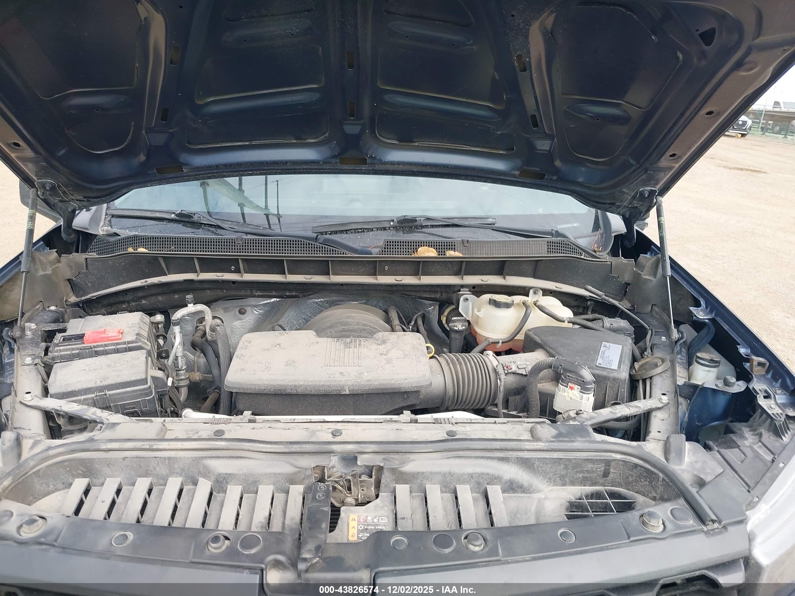 CHEVROLET SILVERADO image 10