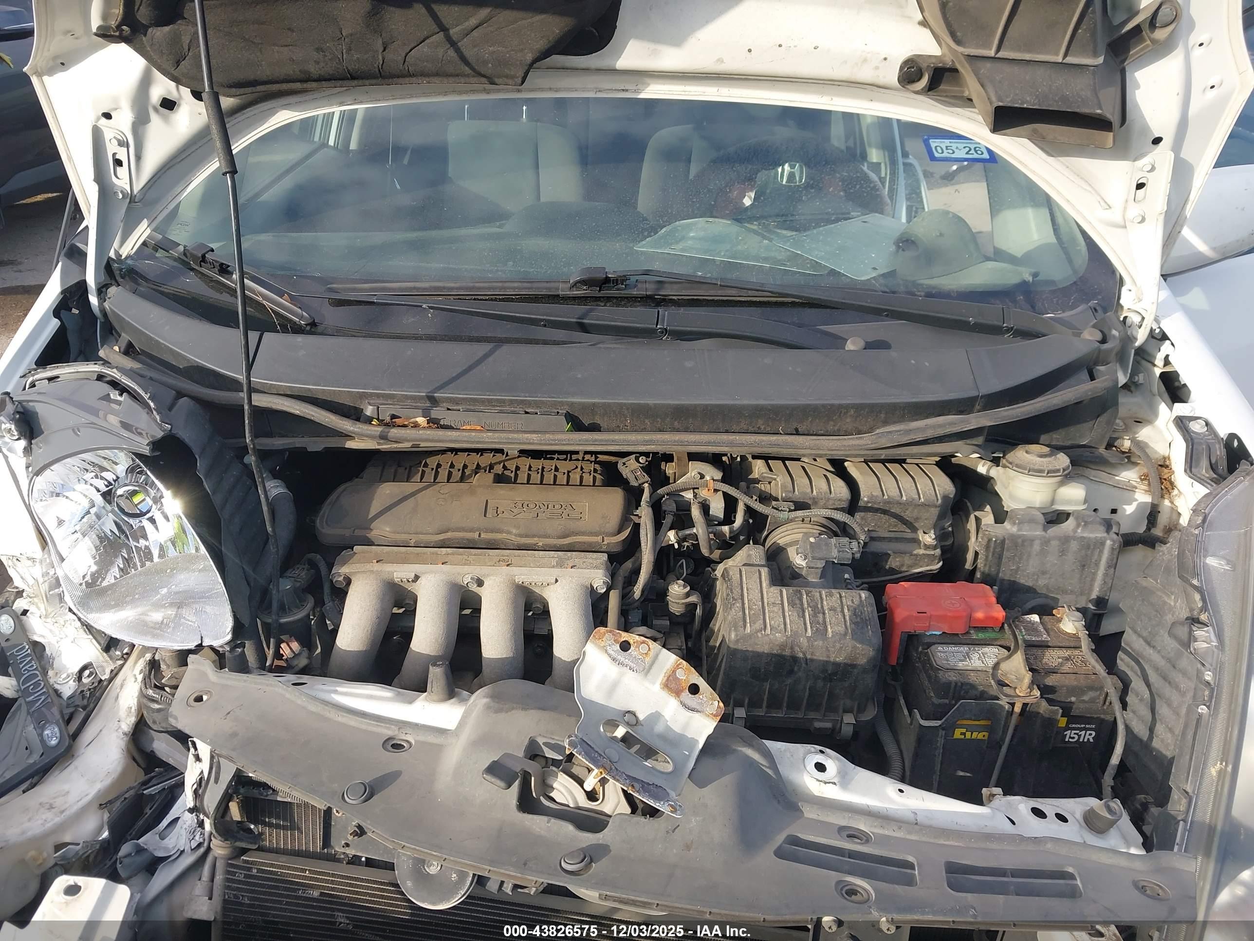 HONDA FIT image 10