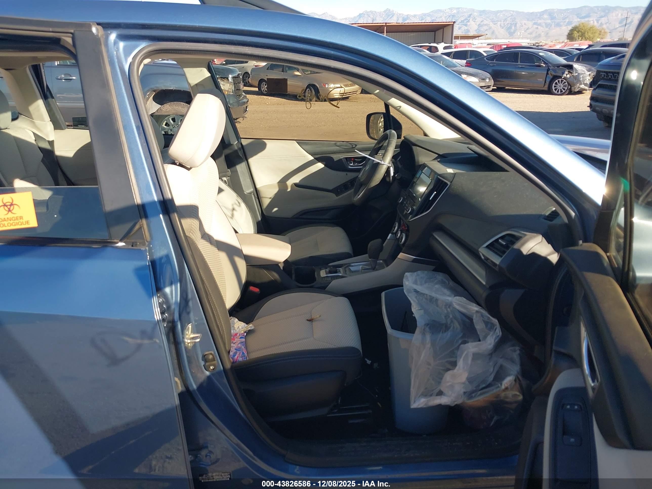 SUBARU FORESTER image 5
