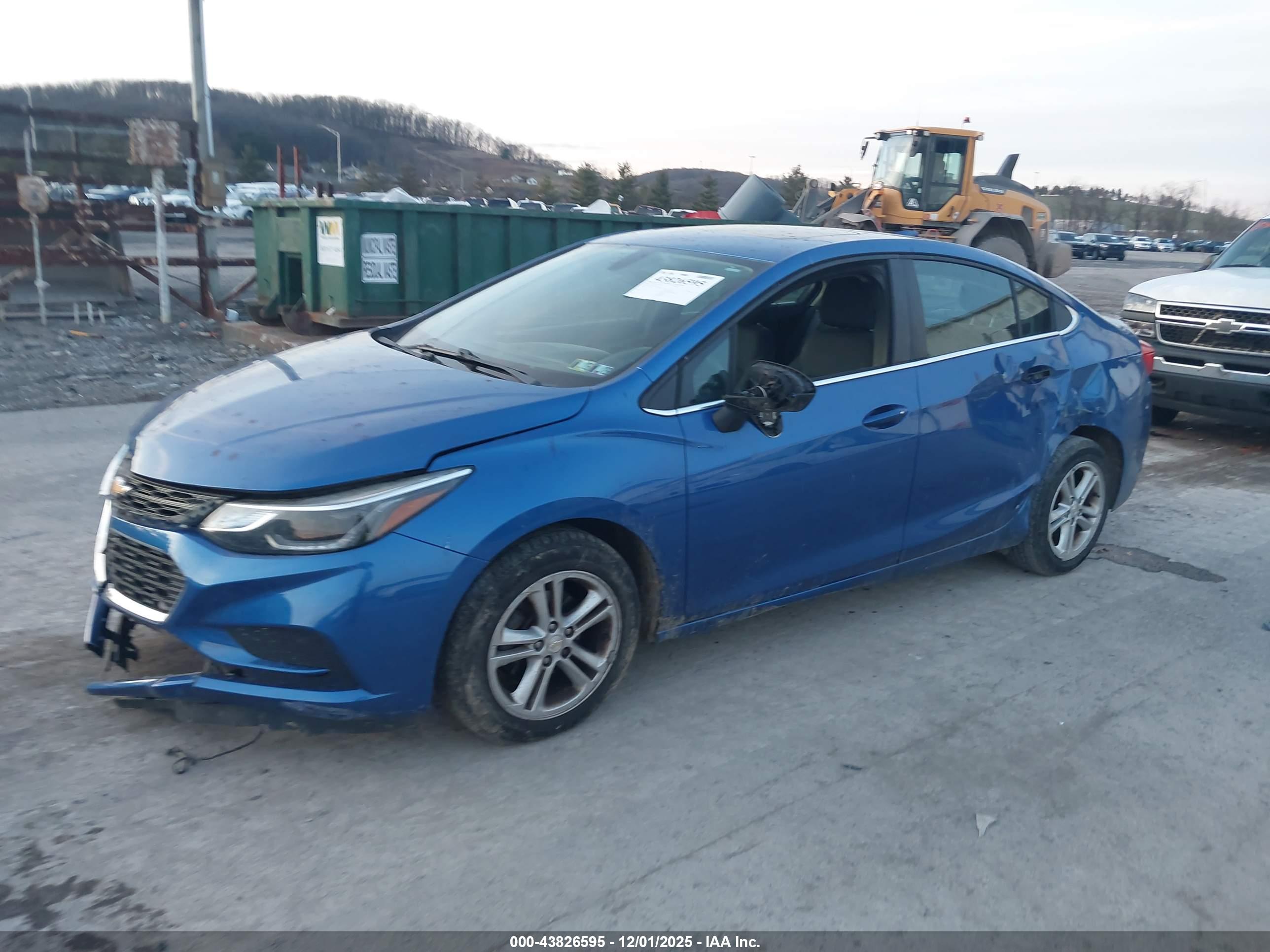 CHEVROLET CRUZE image 2
