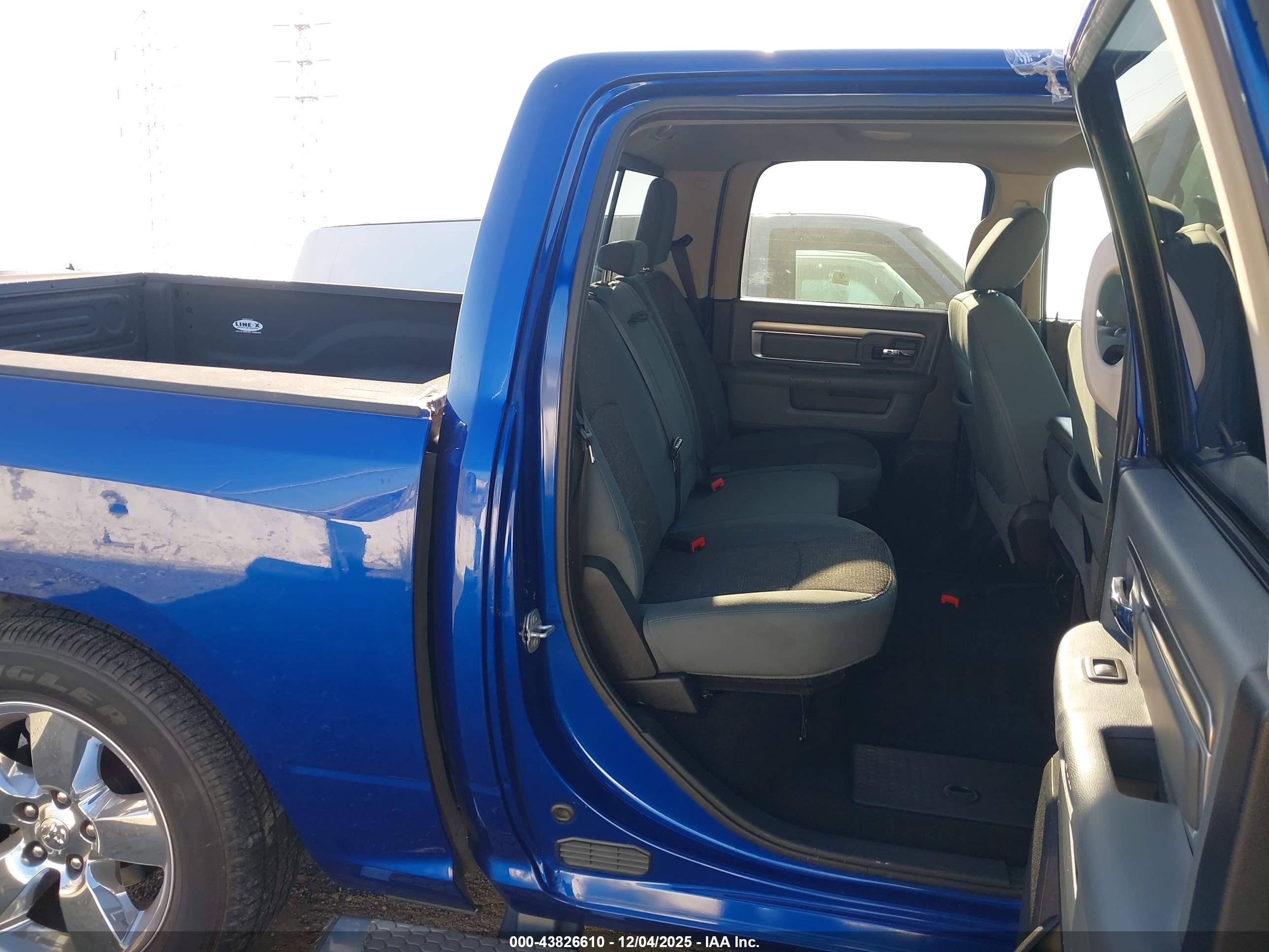 RAM 1500 image 8