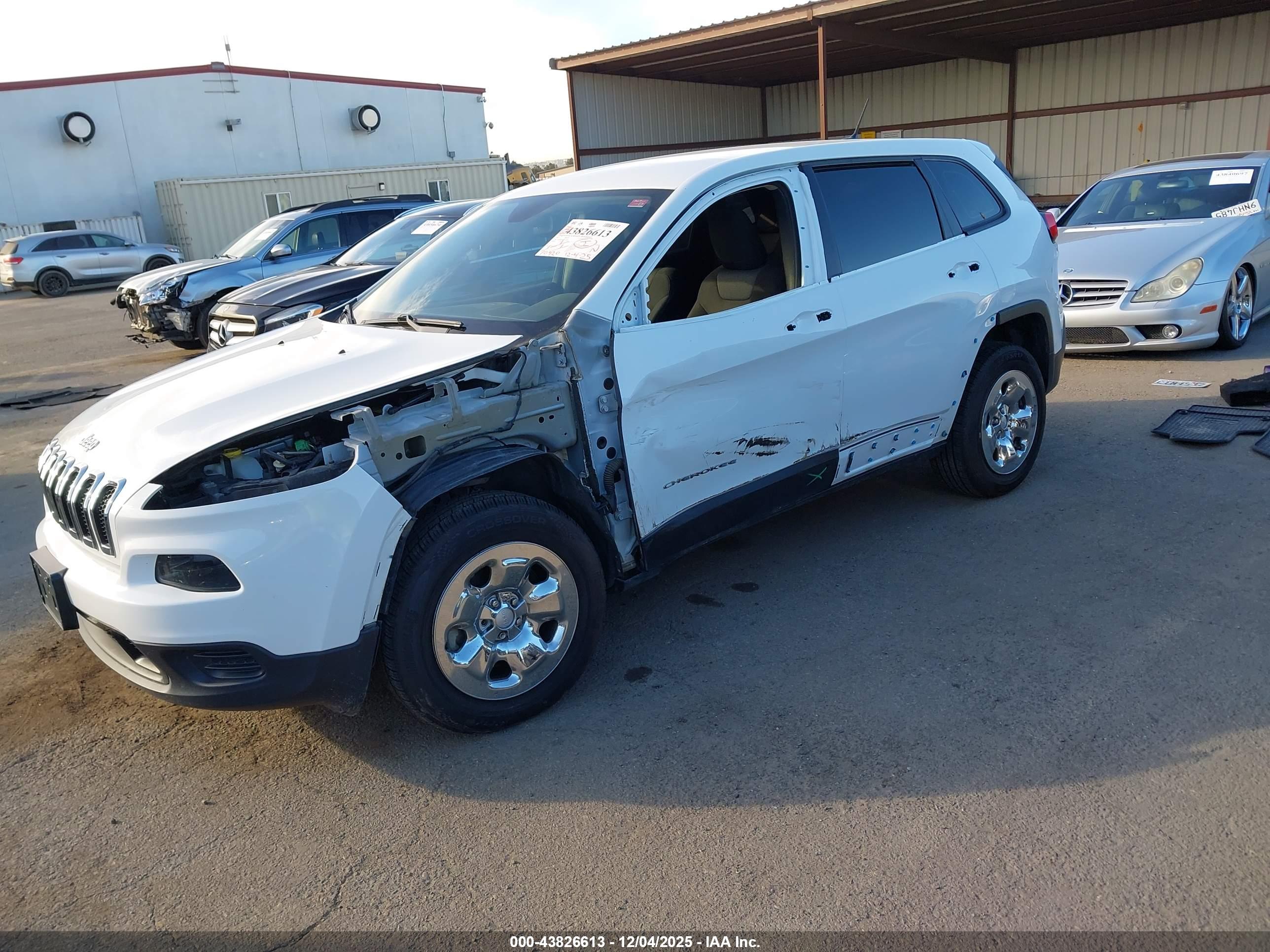 JEEP CHEROKEE image 2