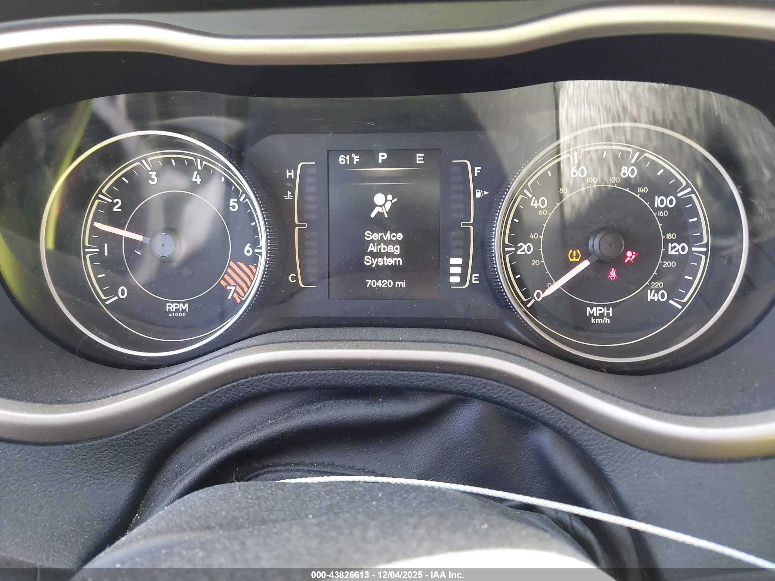 JEEP CHEROKEE image 7