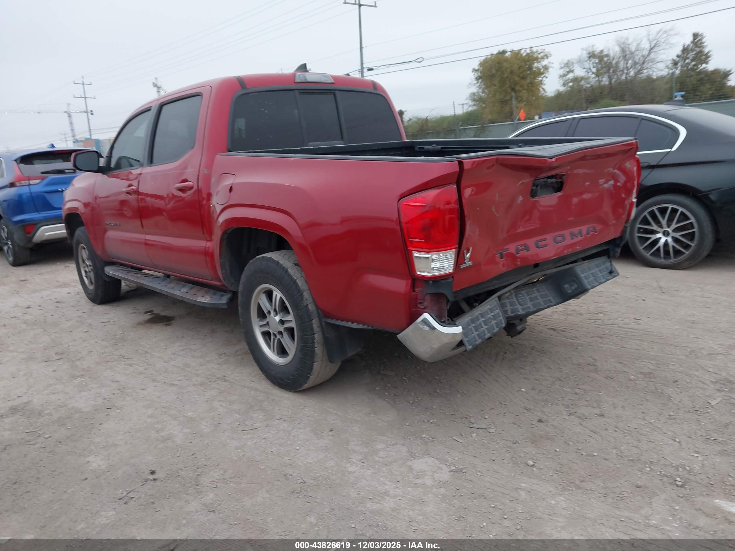 TOYOTA TACOMA image 3