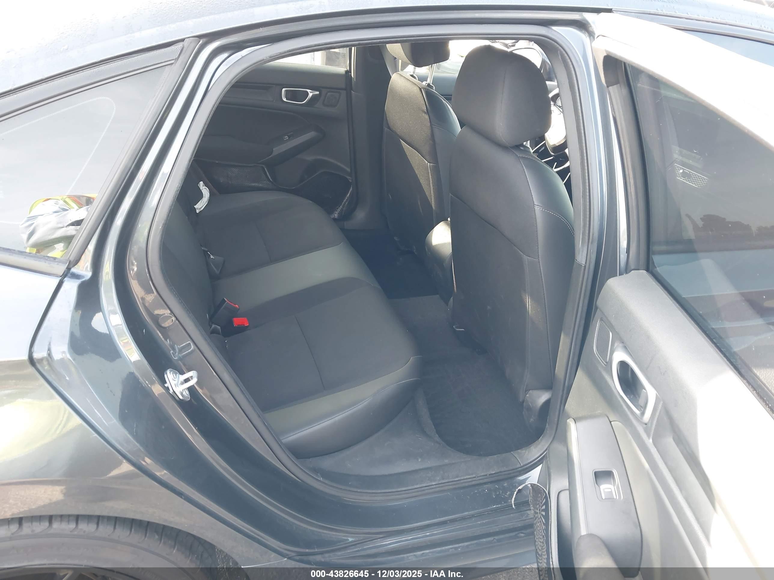 HONDA CIVIC image 8