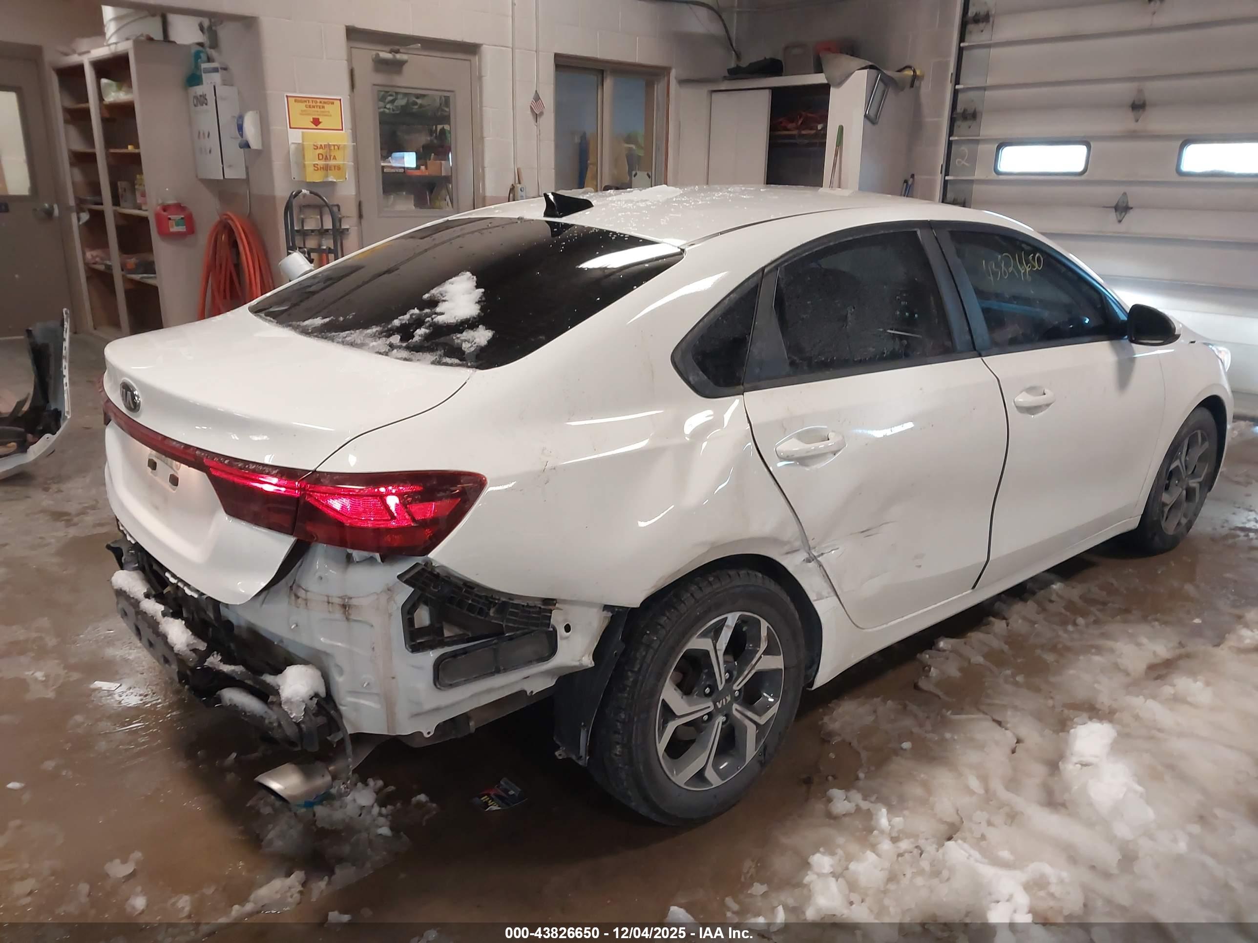 KIA FORTE image 4