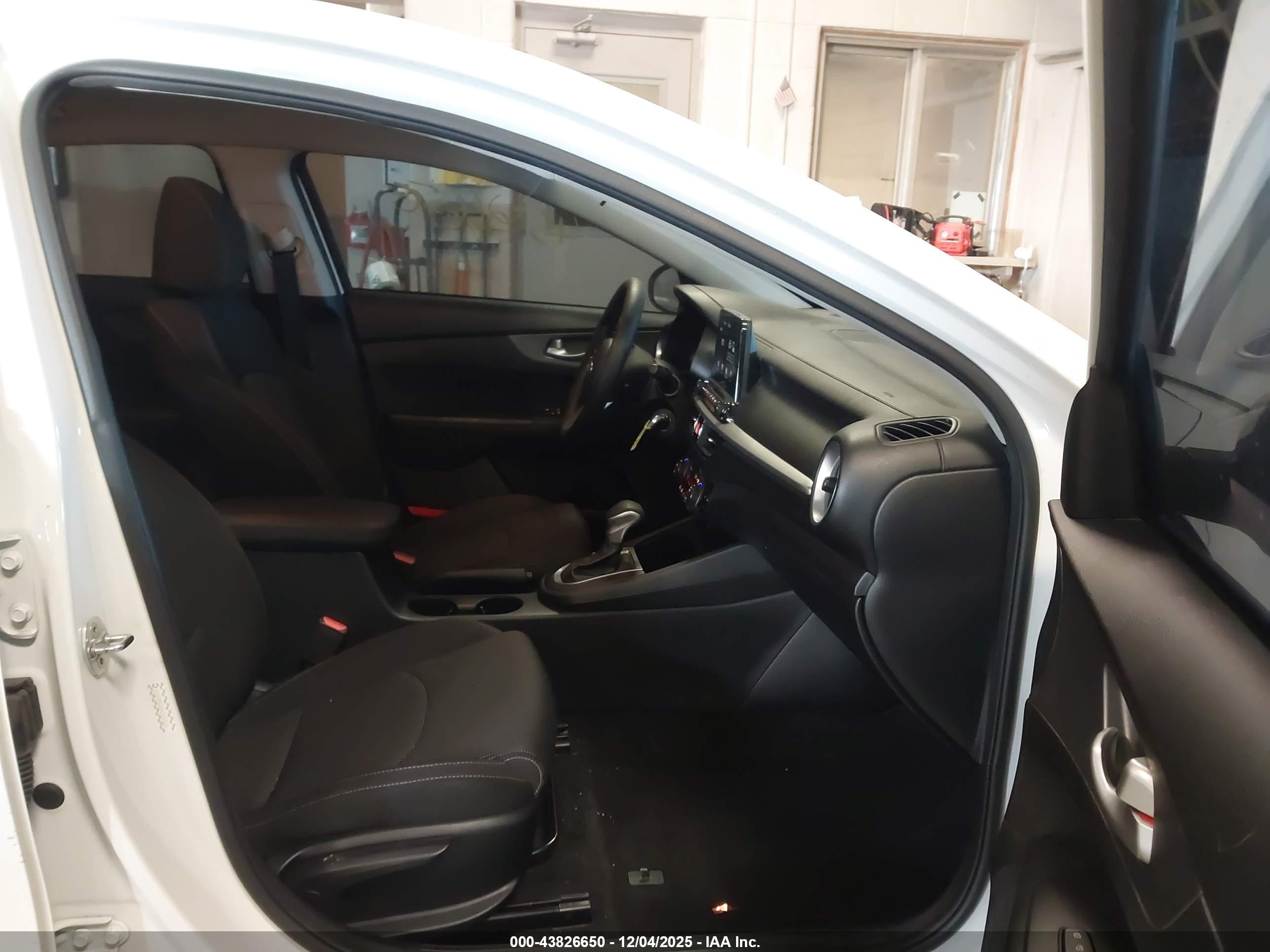KIA FORTE image 5