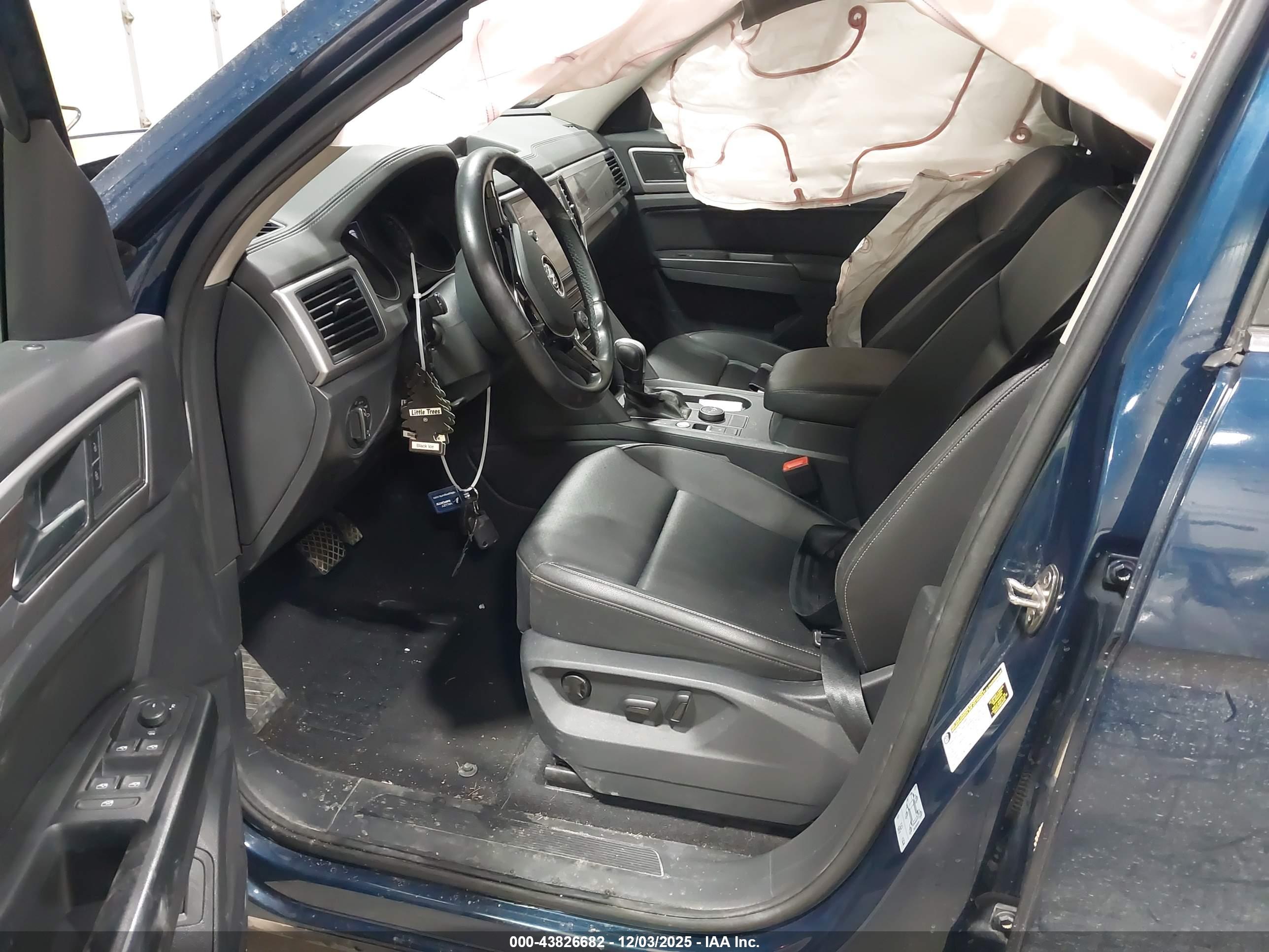 VOLKSWAGEN ATLAS image 5