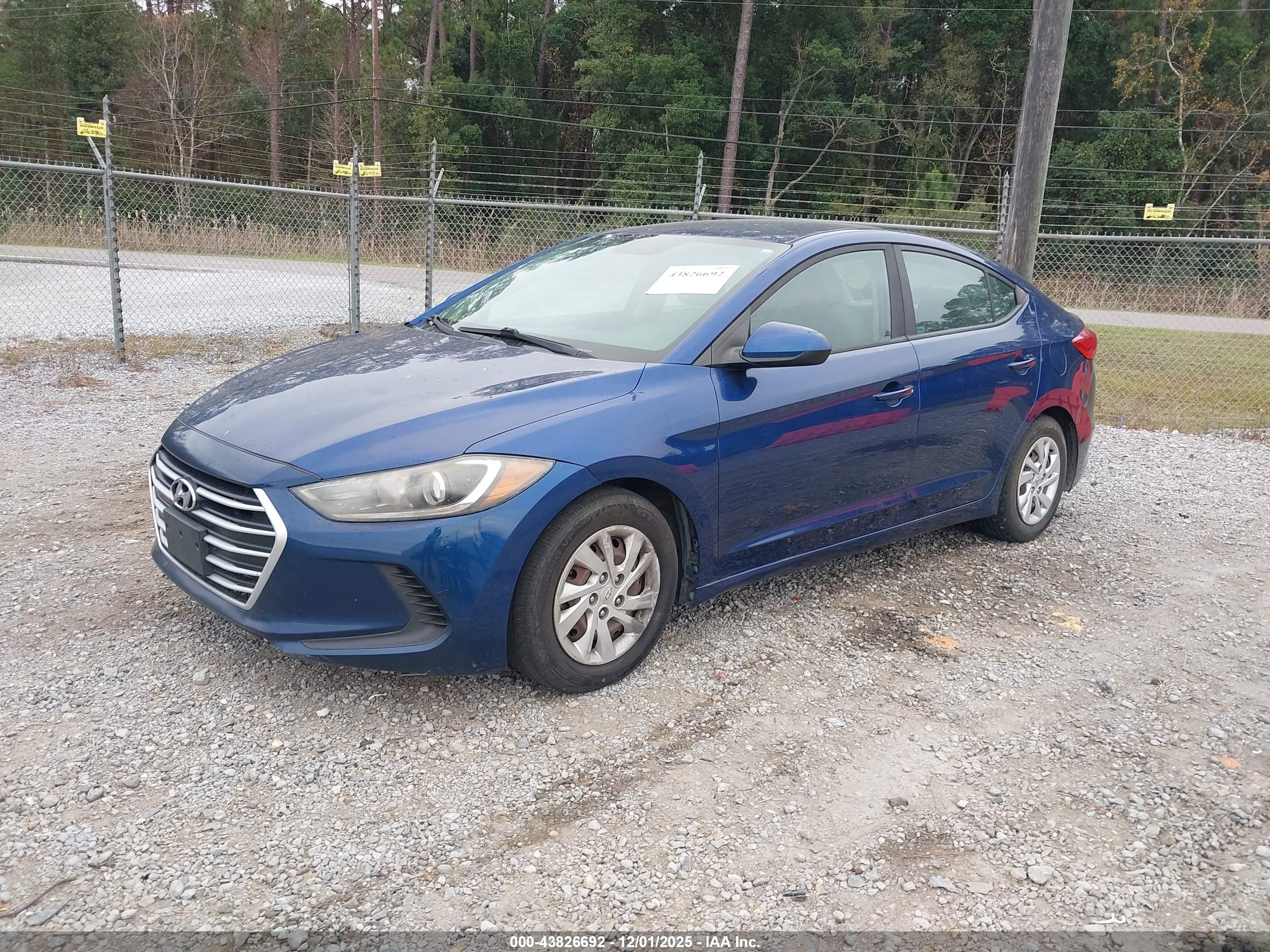 HYUNDAI ELANTRA image 2