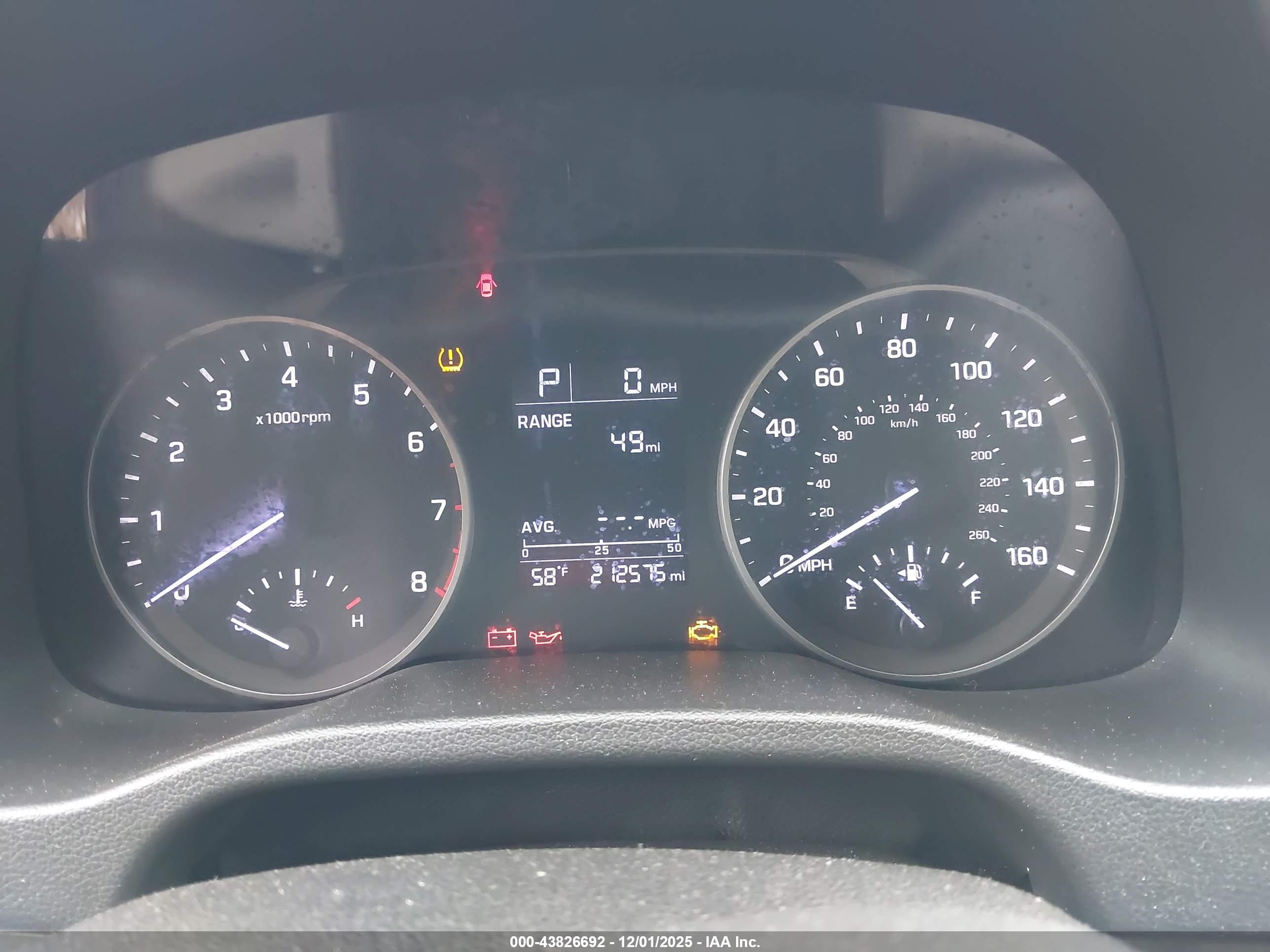 HYUNDAI ELANTRA image 7