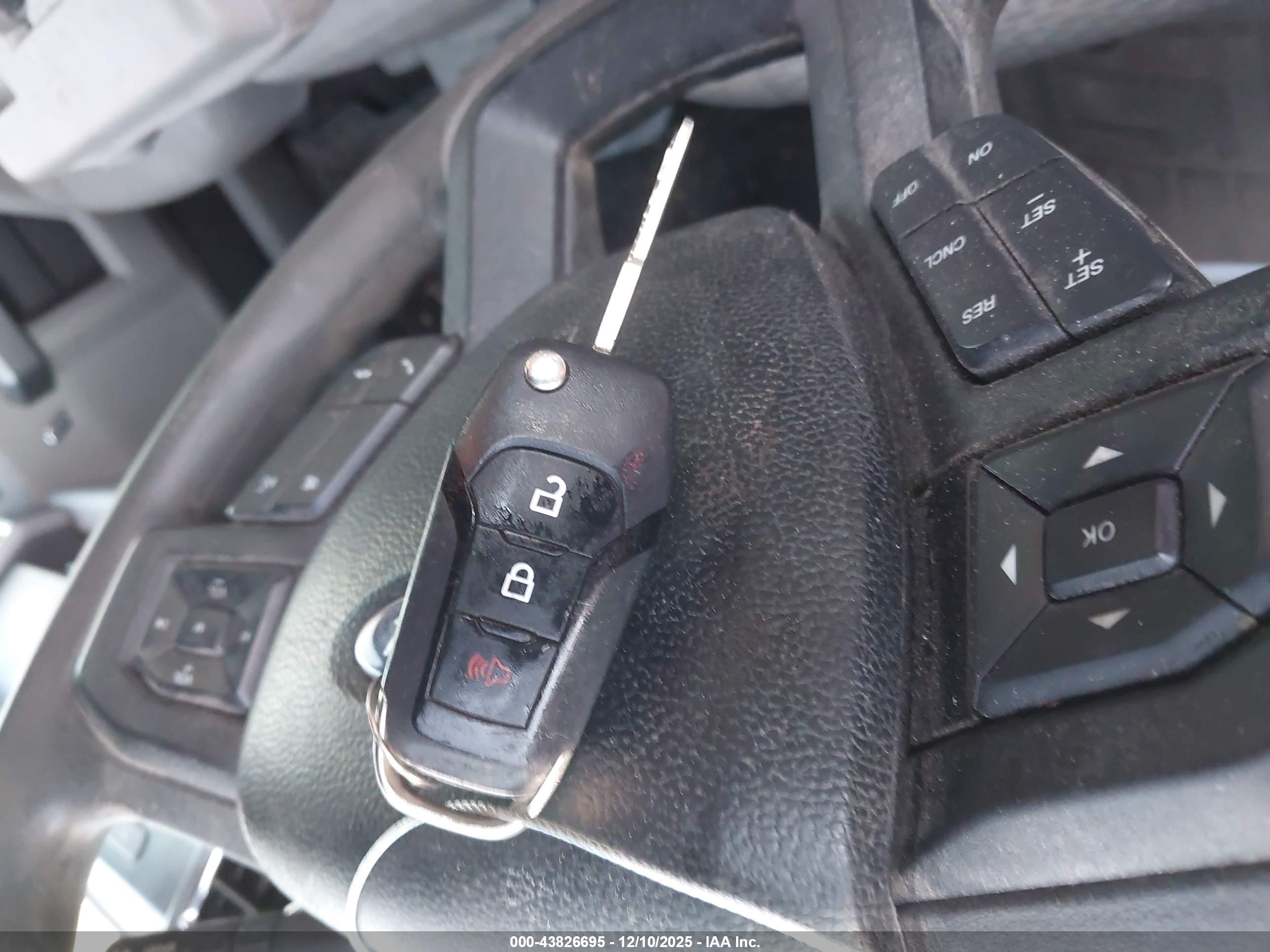 FORD F-150 image 11