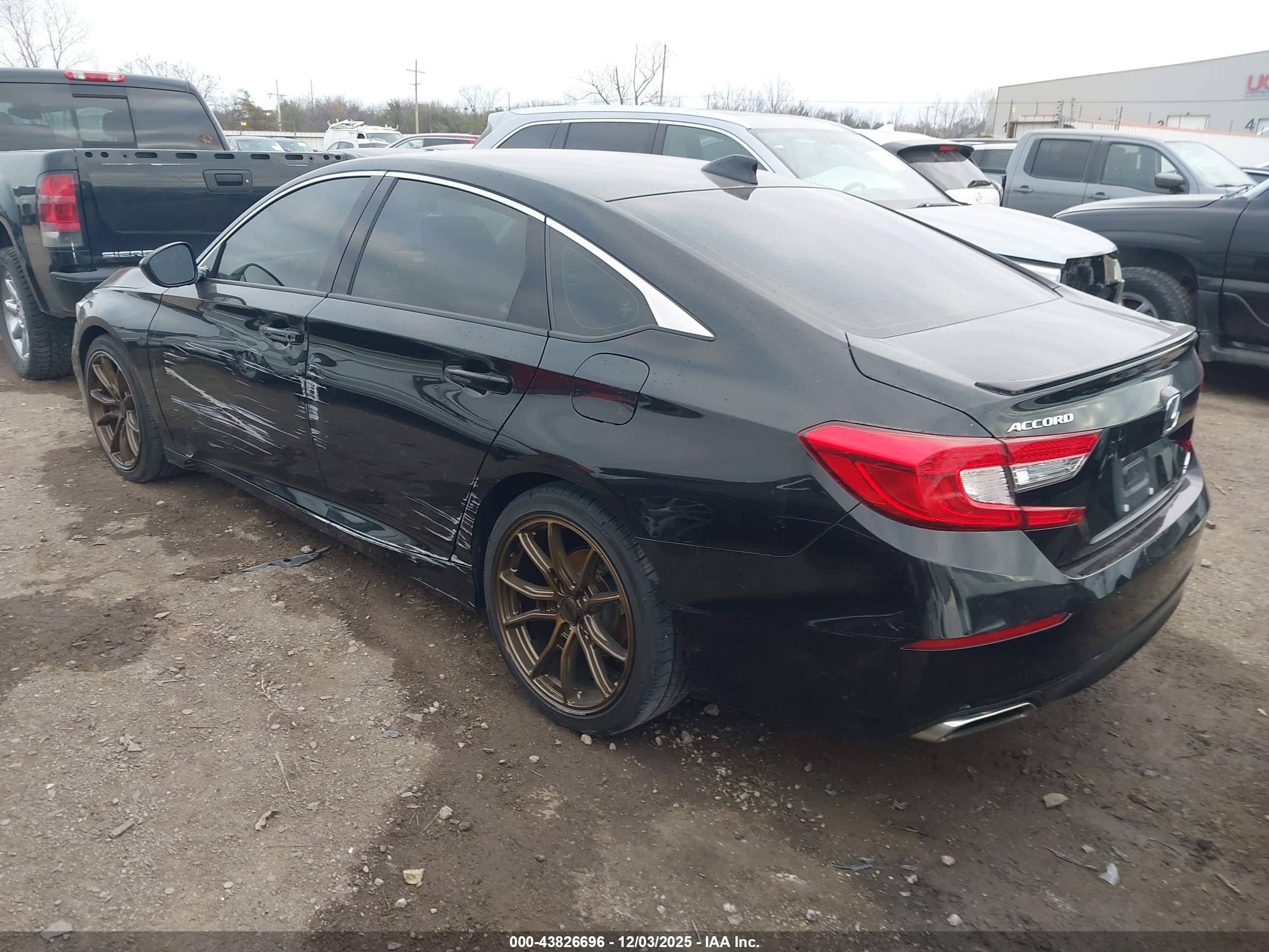 HONDA ACCORD image 3