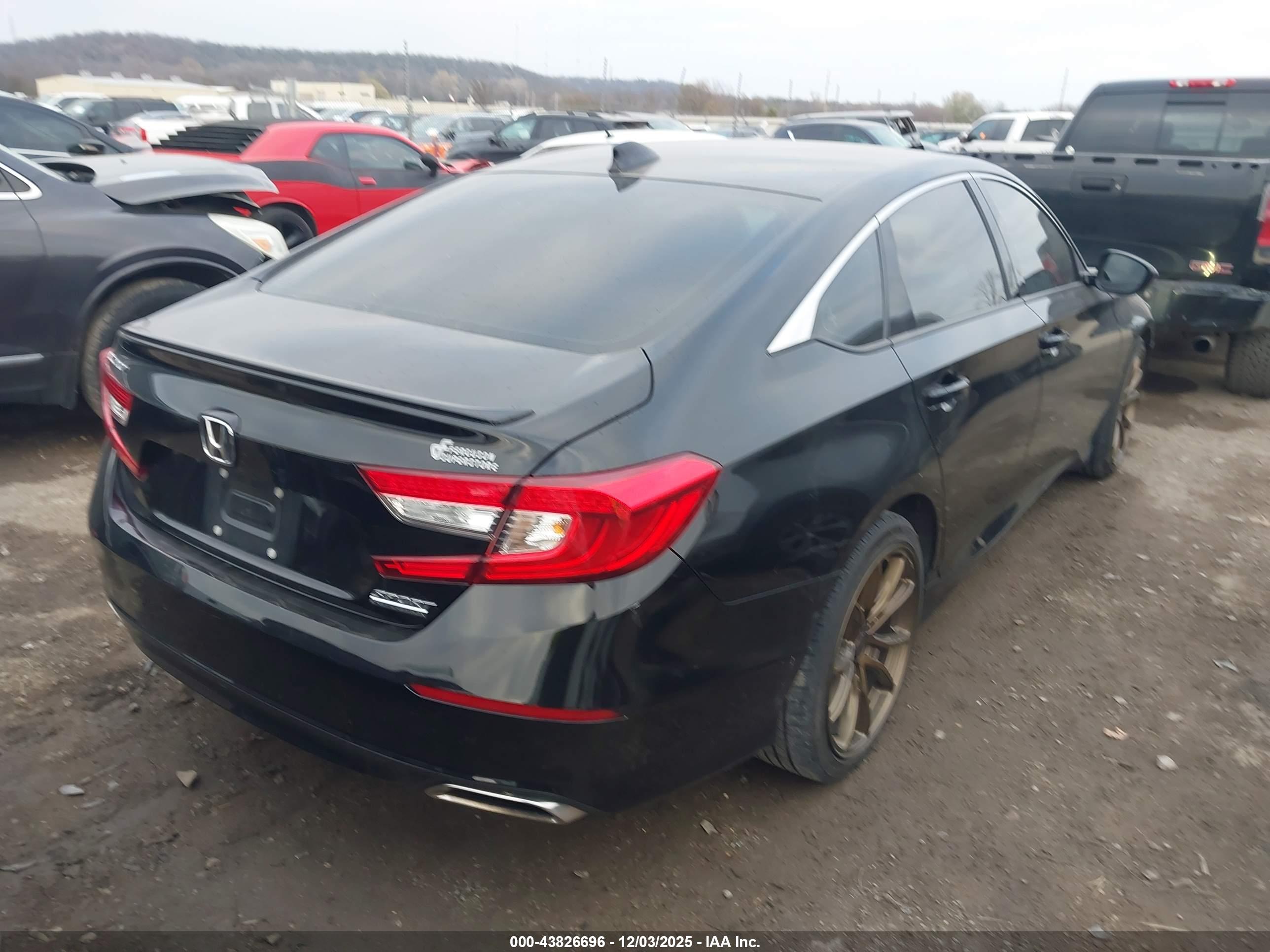 HONDA ACCORD image 4