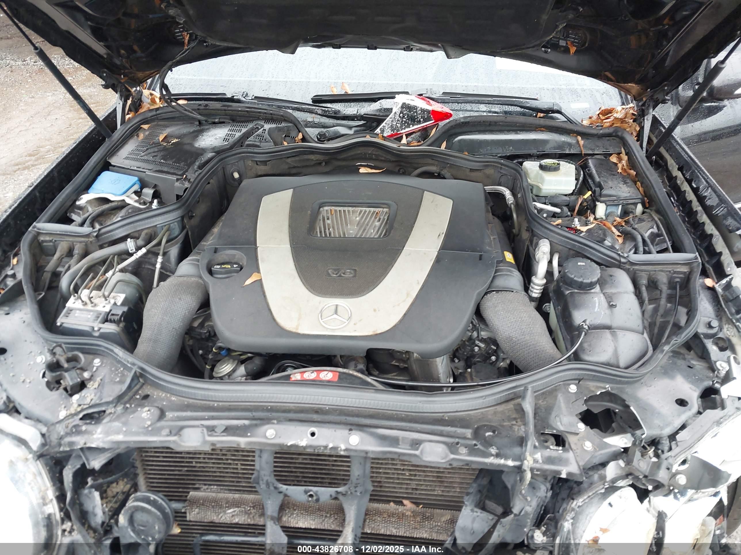 MERCEDES-BENZ E image 10