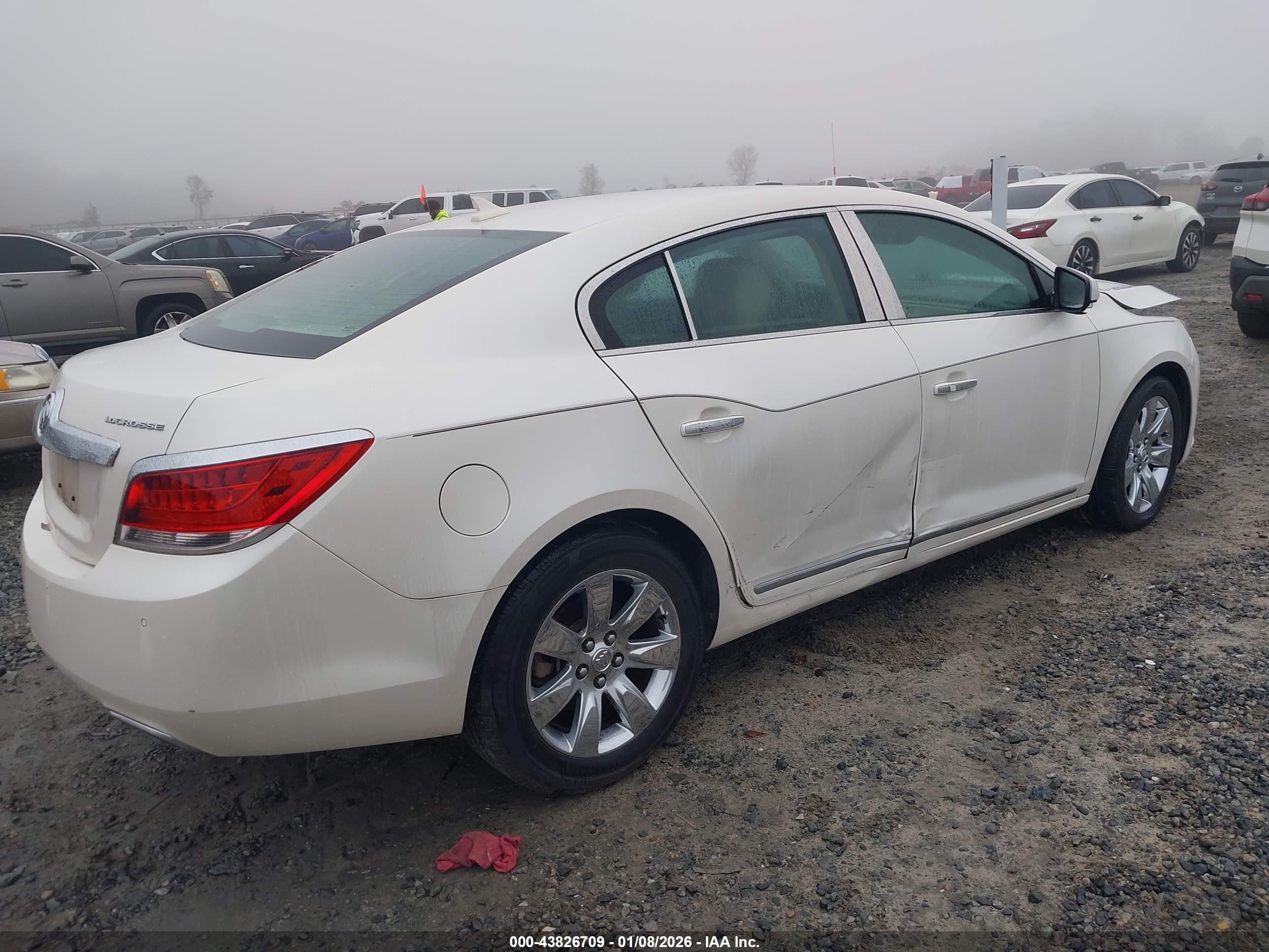 BUICK LACROSSE image 4