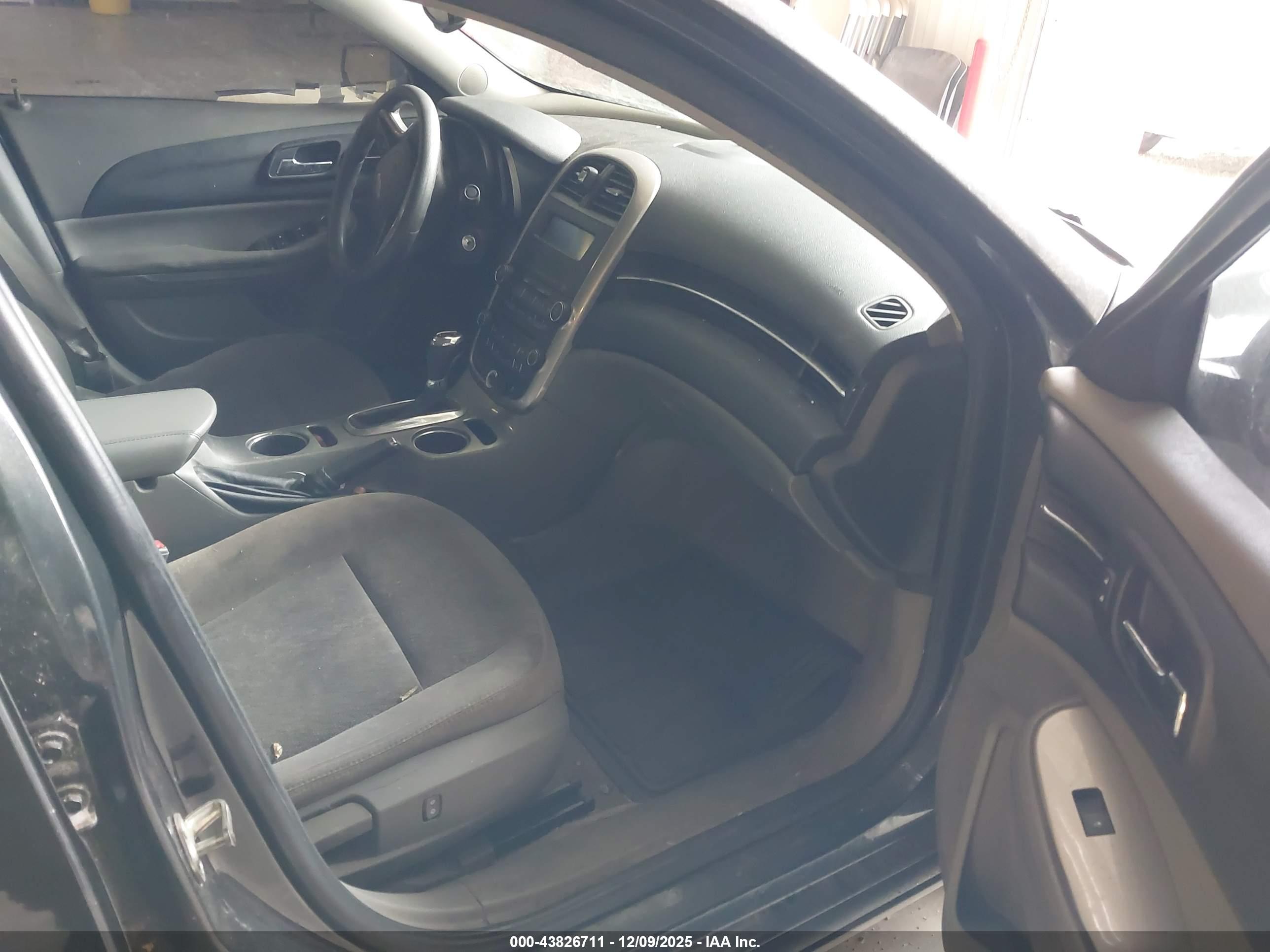 CHEVROLET MALIBU image 5