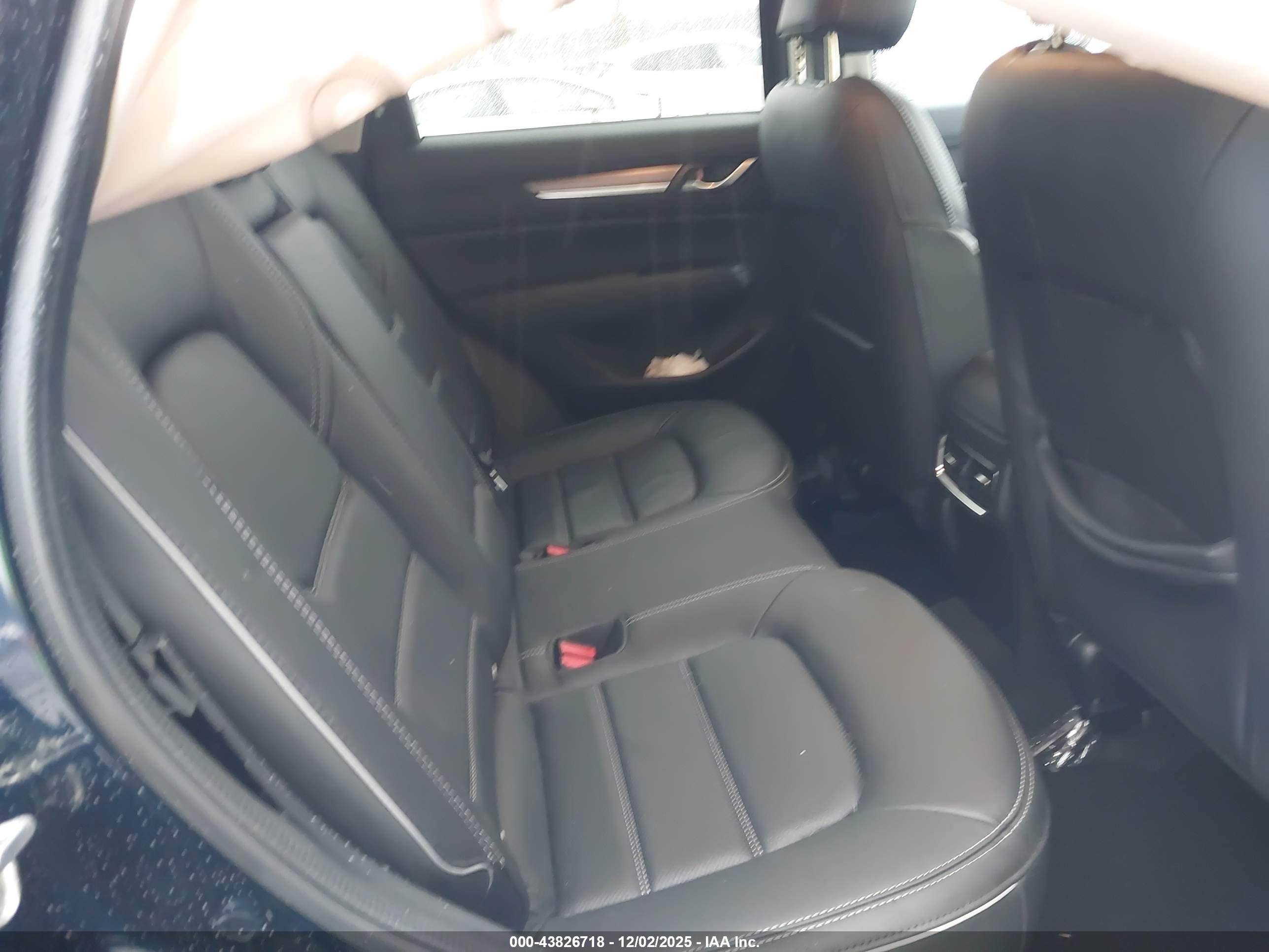 MAZDA CX-5 image 8