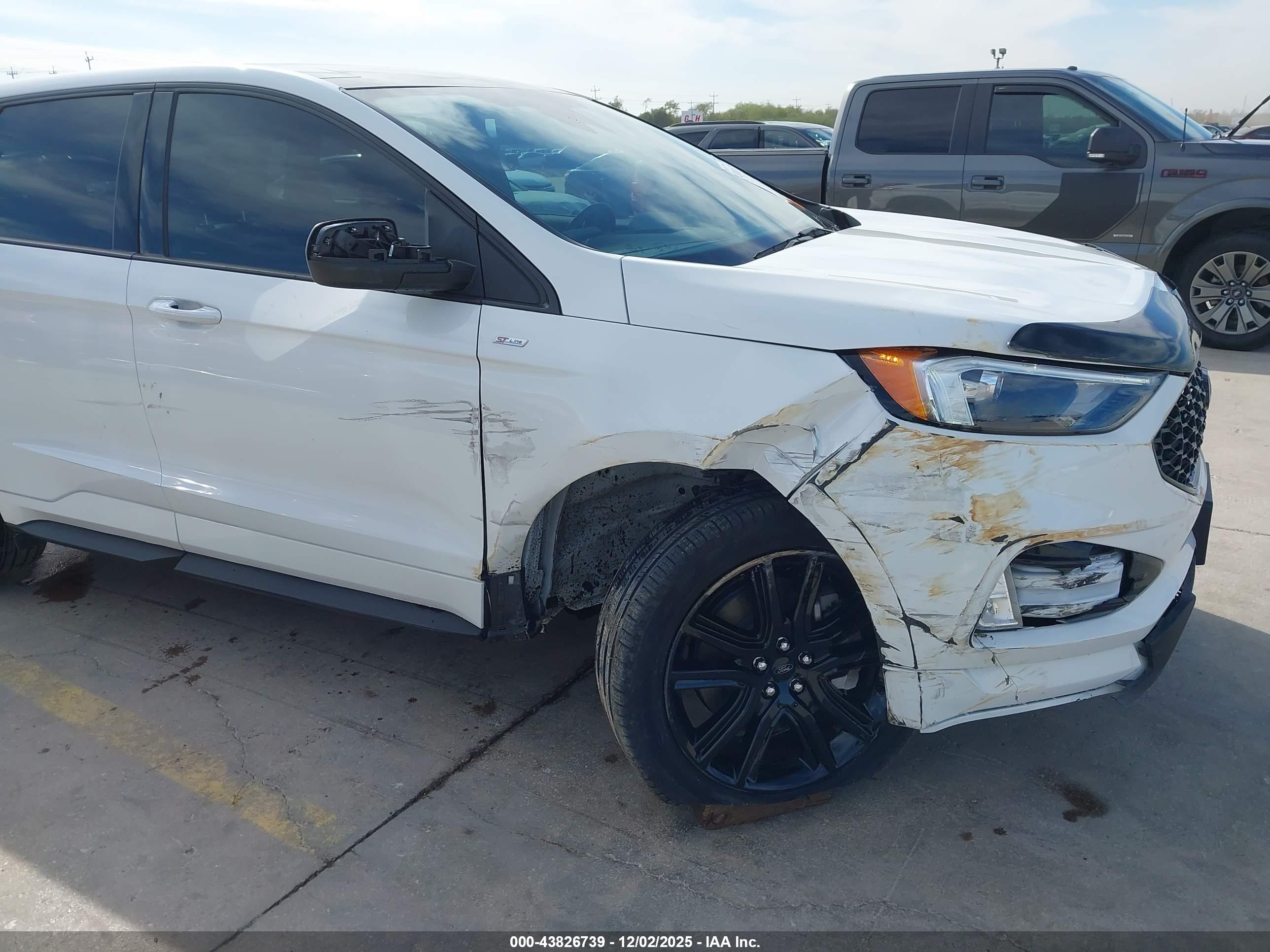 FORD EDGE image 6