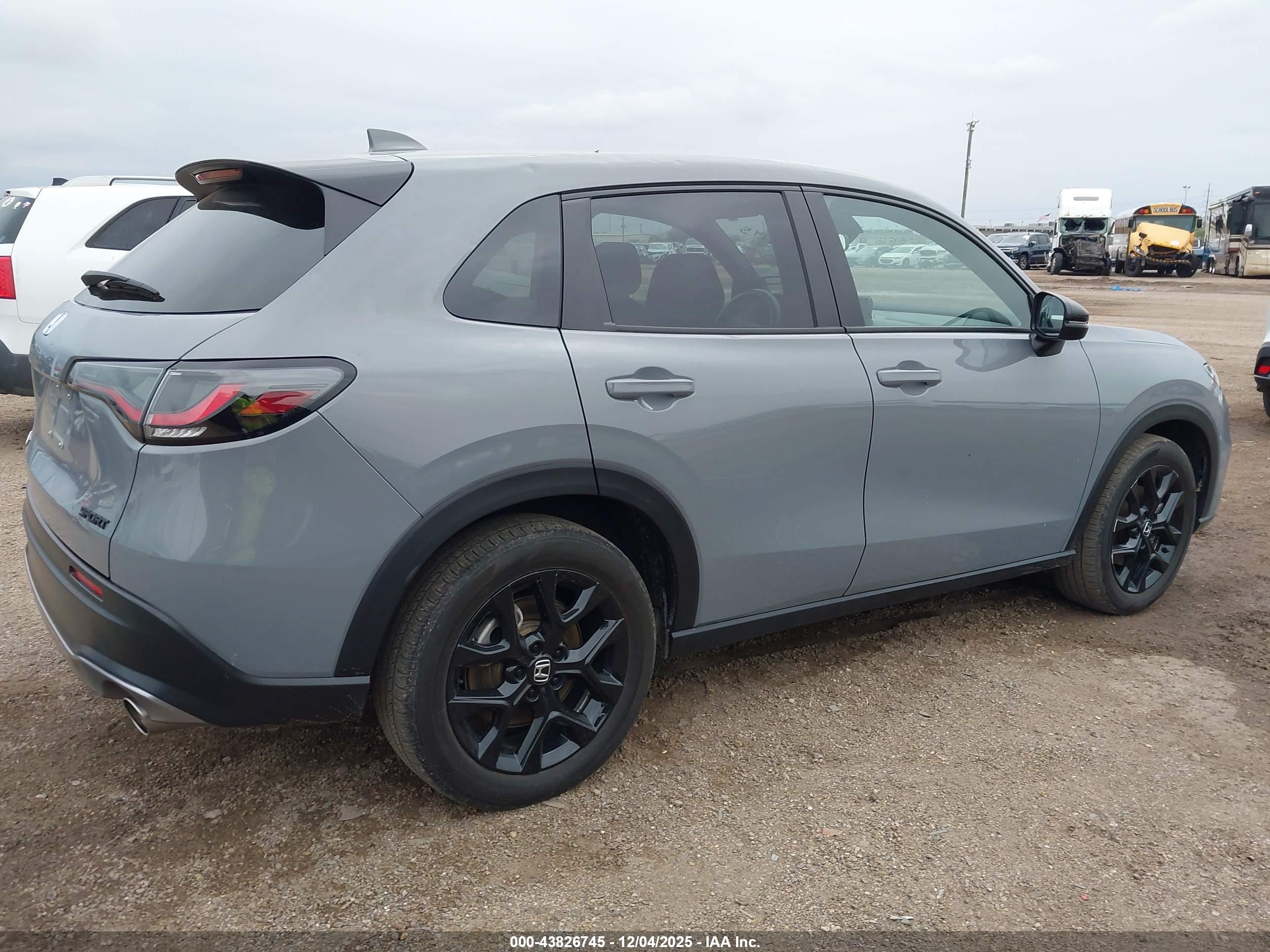 HONDA HR-V image 4