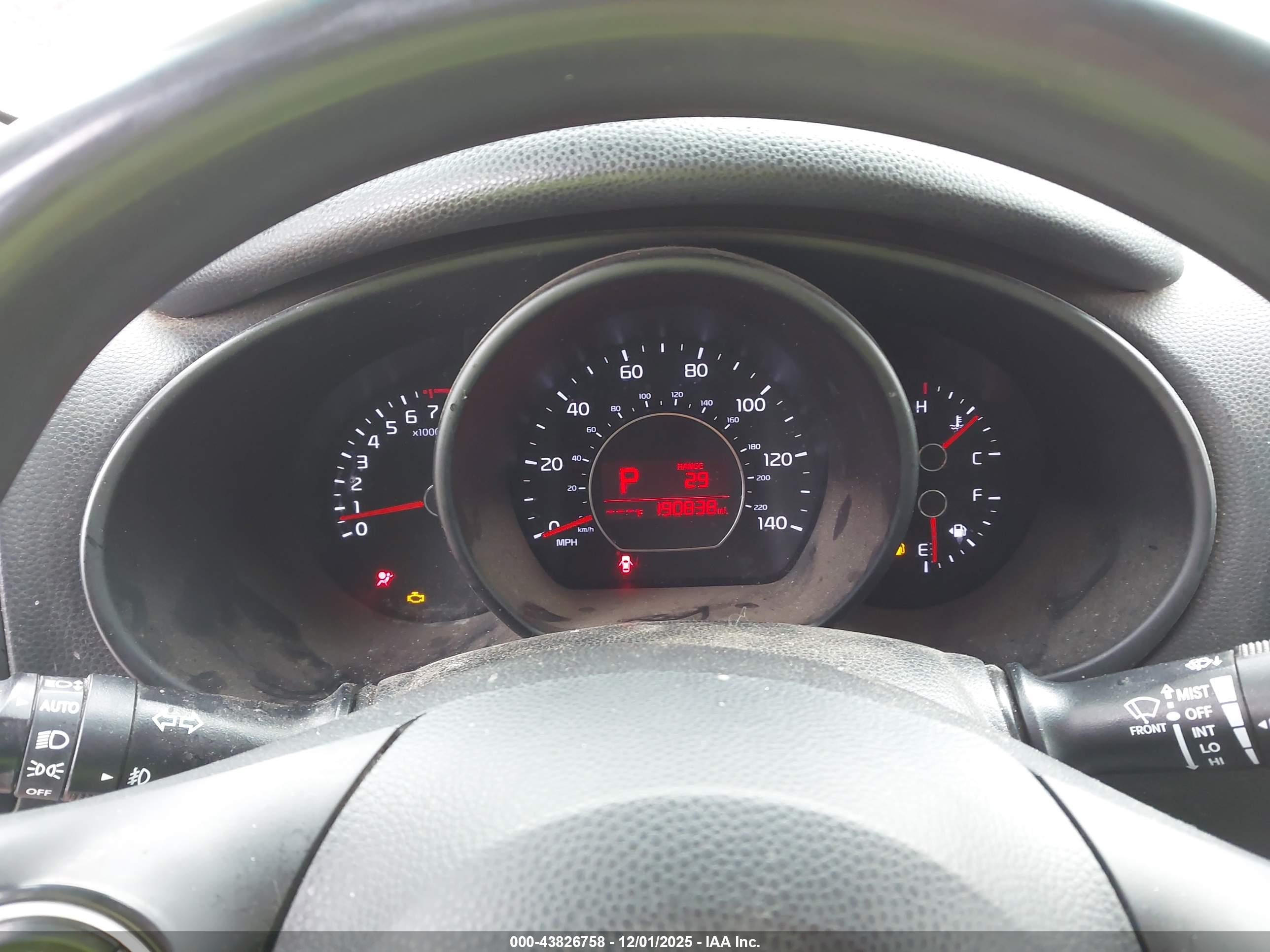 KIA SOUL image 7