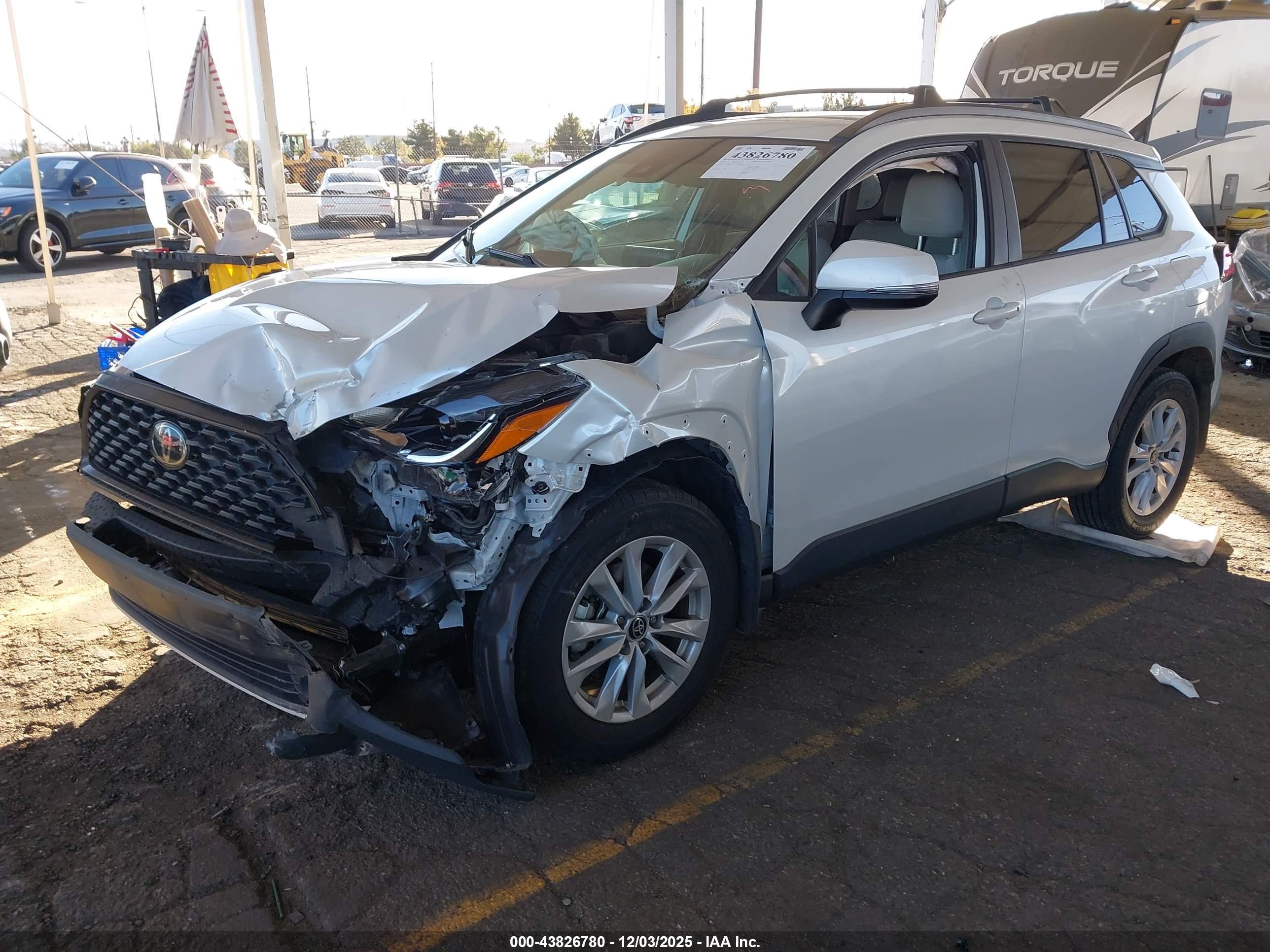 TOYOTA COROLLA image 2