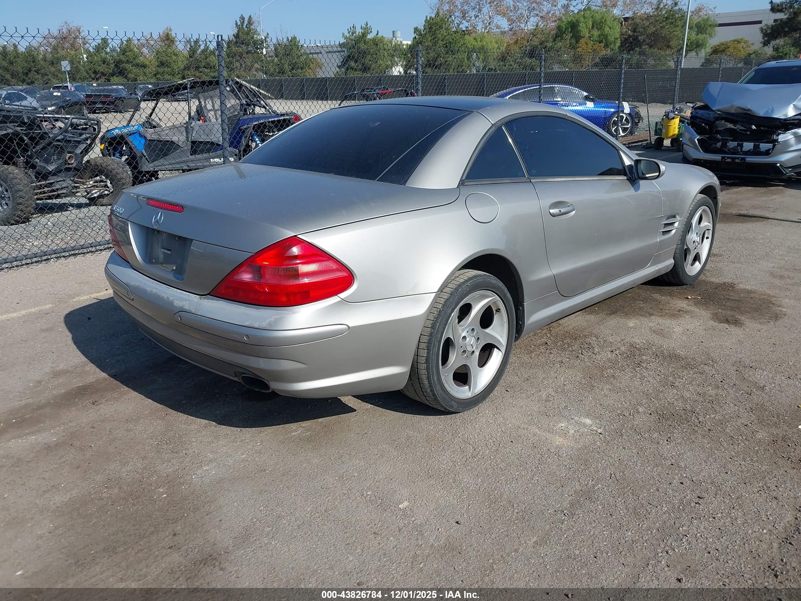 MERCEDES-BENZ SL image 4
